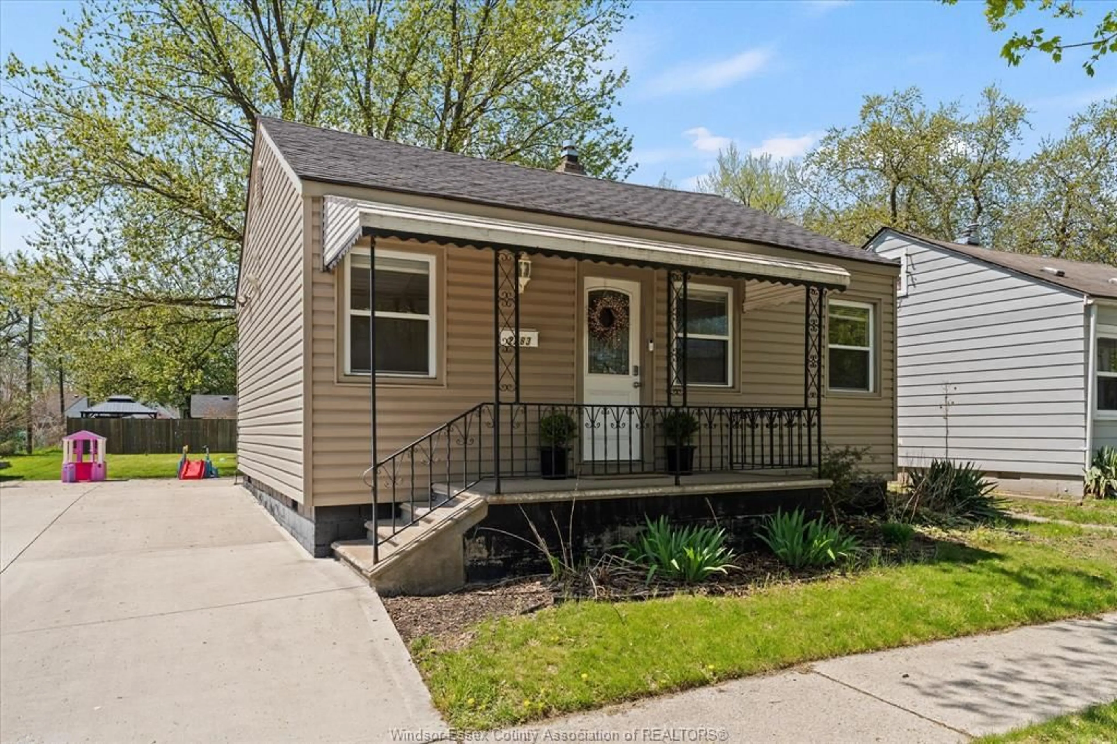 Home with vinyl exterior material, street for 2383 ELSMERE, Windsor Ontario N8W 2C9