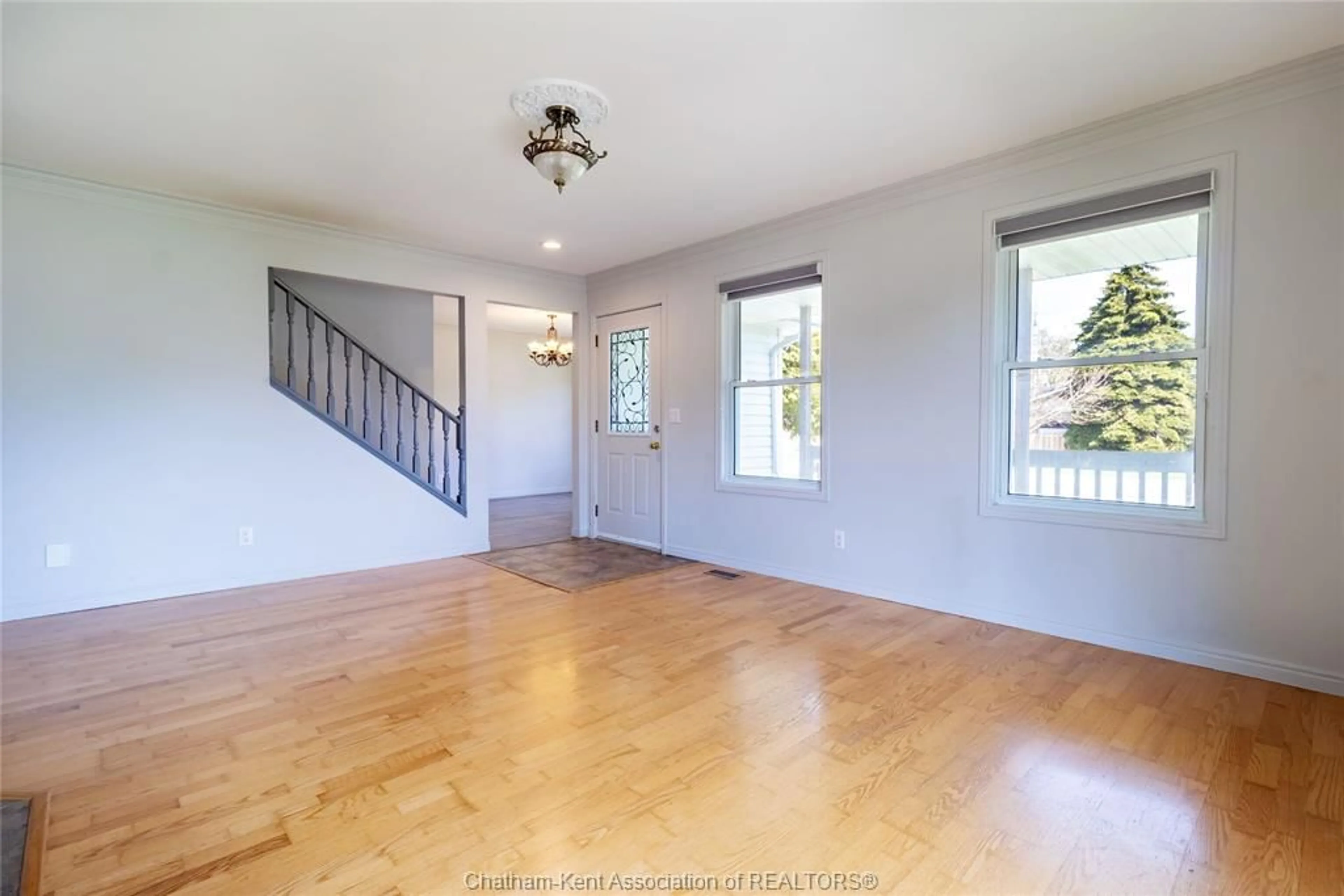 Unknown for 6121 Emerson Ave, Comber Ontario N0P 1J0