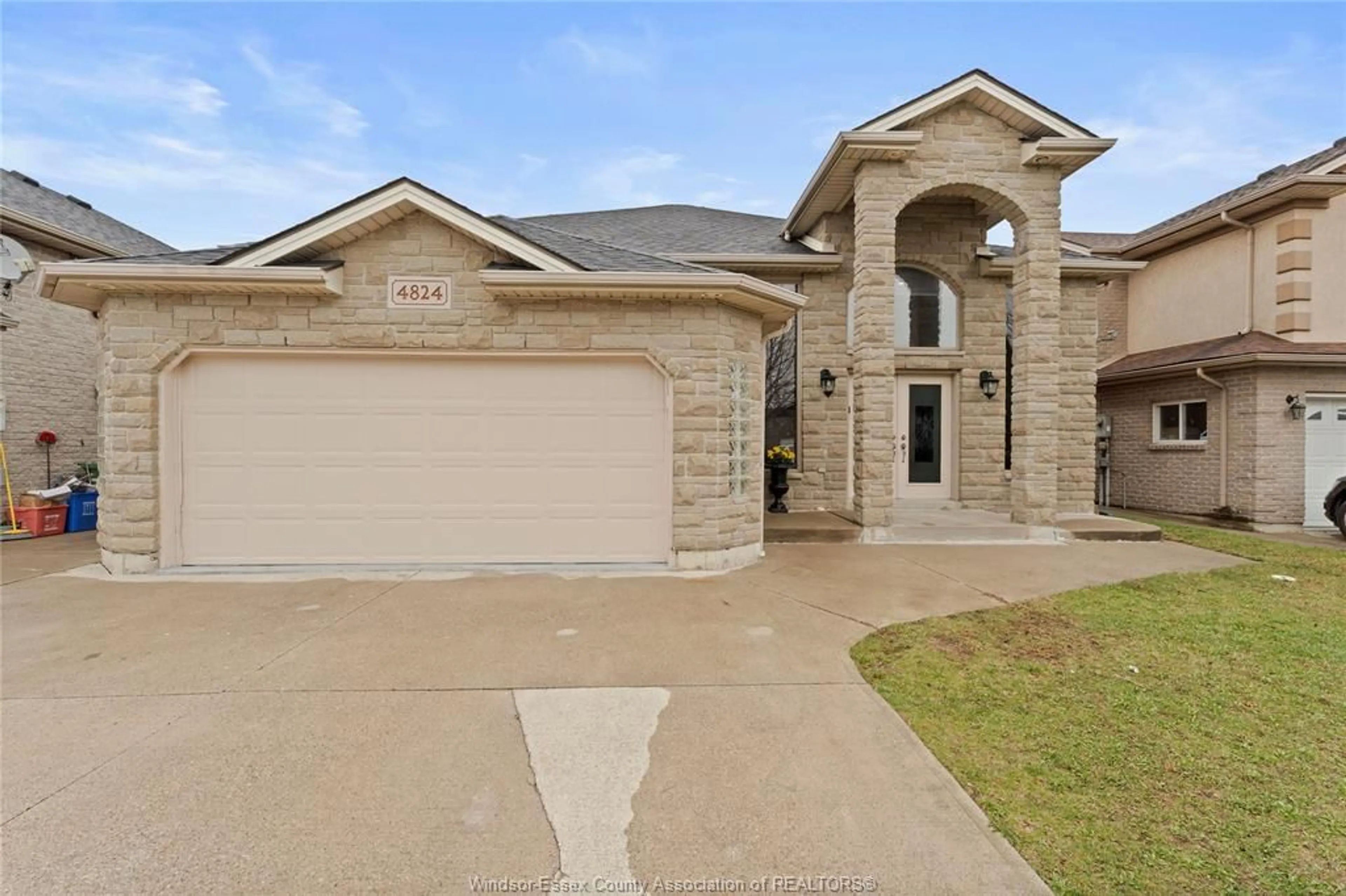 Home with brick exterior material, street for 4824 BARCELONA, Windsor Ontario N9G 3E9