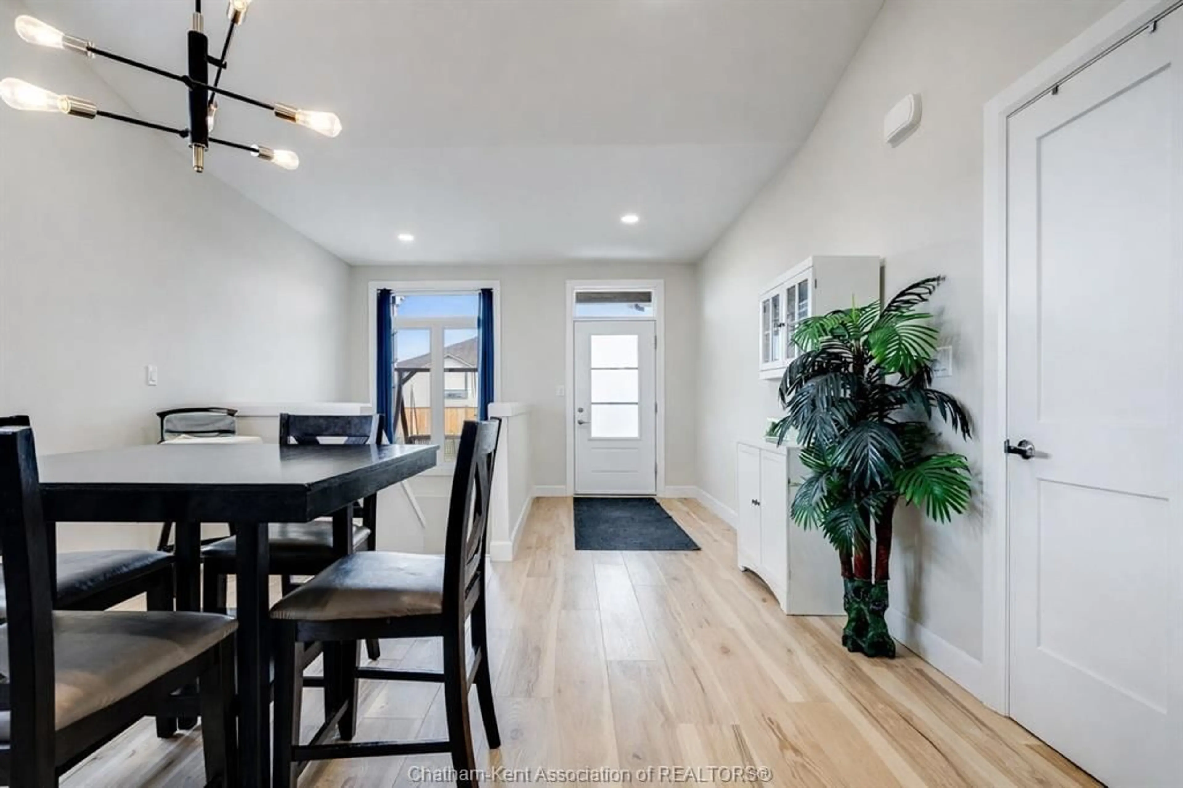 Unknown for 304 Horizon Lane, Chatham Ontario N7L 0G6