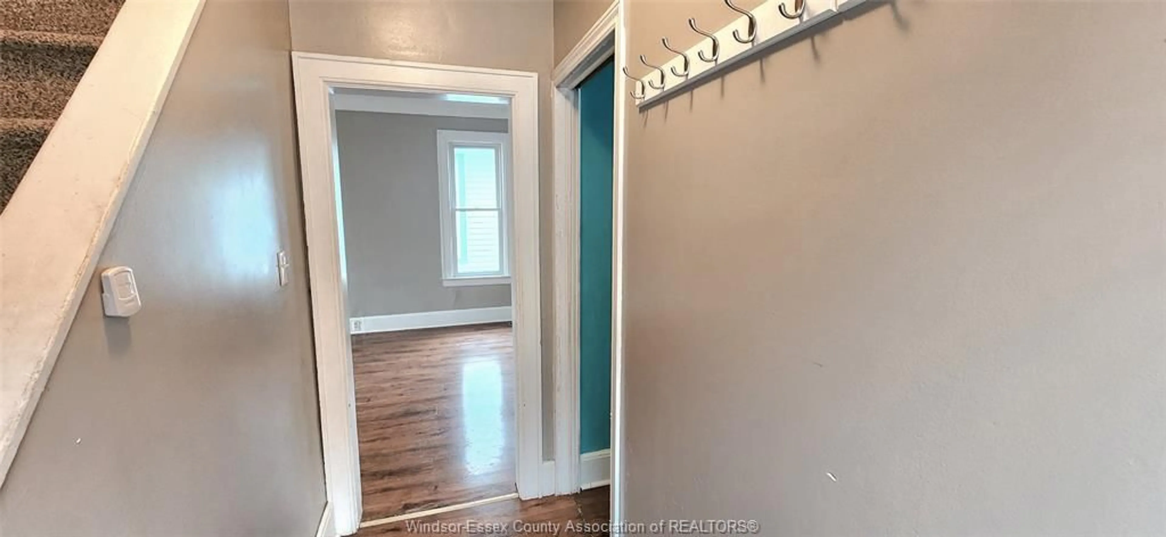 A pic of a room for 441 ELLIS St, Windsor Ontario N8X 1B1