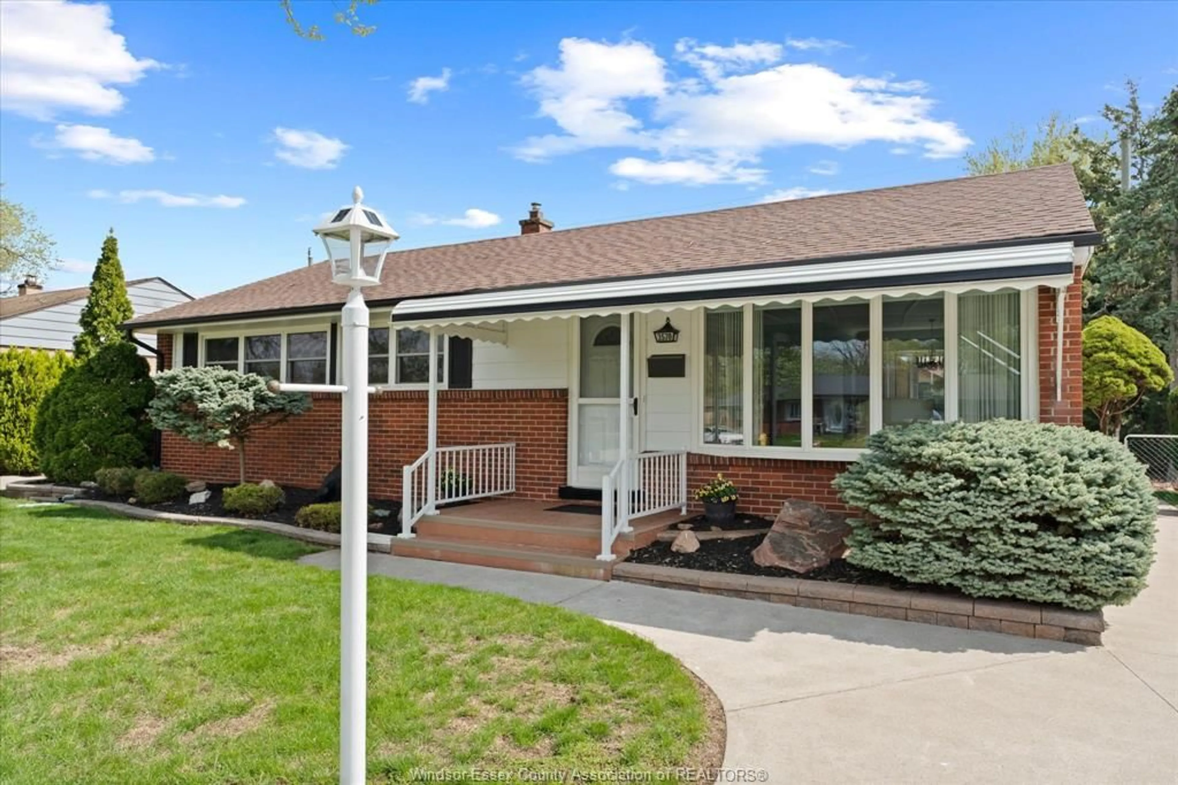 Home with brick exterior material, street for 3570 ROXBOROUGH Ave, Windsor Ontario N9E 3A2