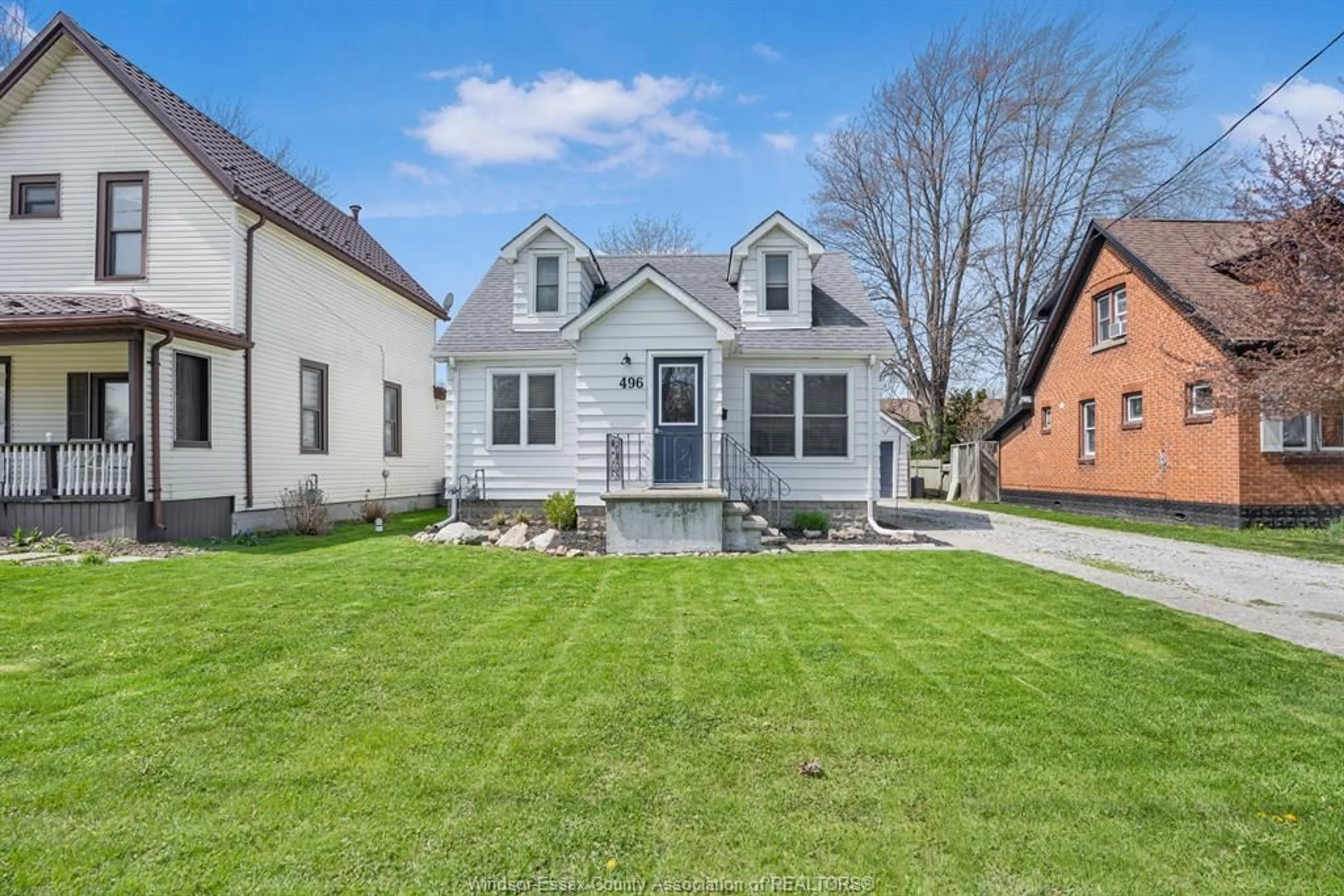 Unknown for 496 MURRAY St, Wallaceburg Ontario N8A 1V6