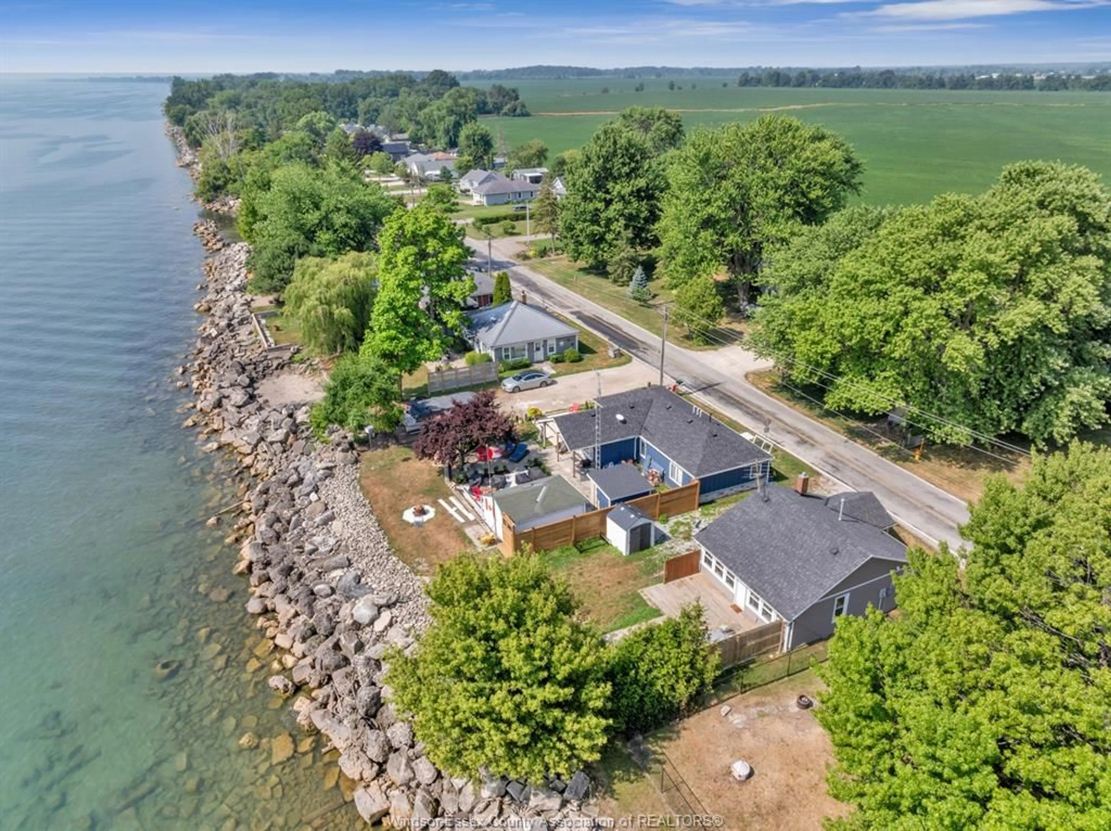 A pic from outside/outdoor area/front of a property/back of a property/a pic from drone, water/lake/river/ocean view for 32 PULLEY Rd, Leamington Ontario N0P 2P0
