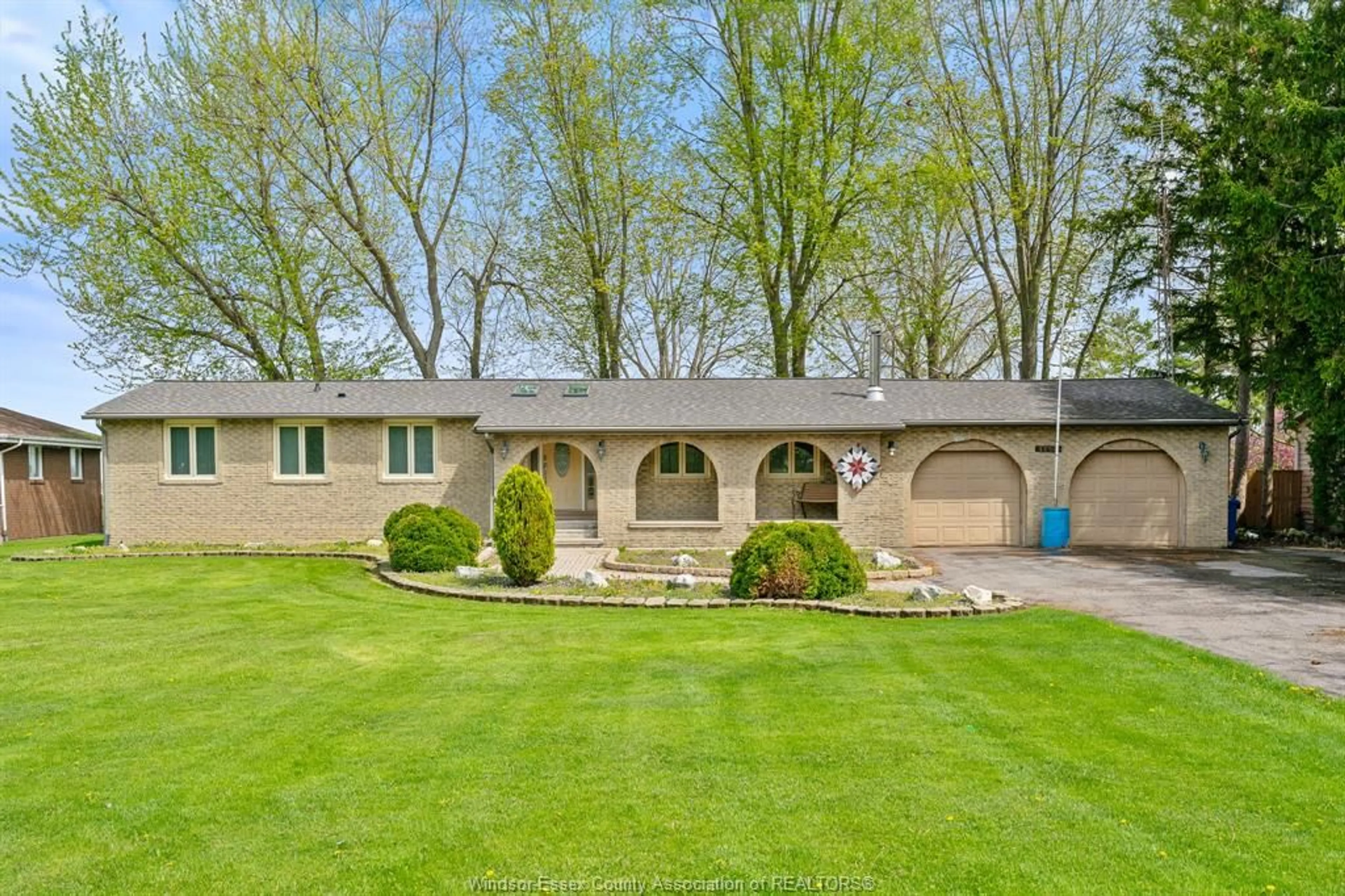 A pic from outside/outdoor area/front of a property/back of a property/a pic from drone, unknown for 1468 COUNTY RD 27, Lakeshore Ontario N0R 1A0