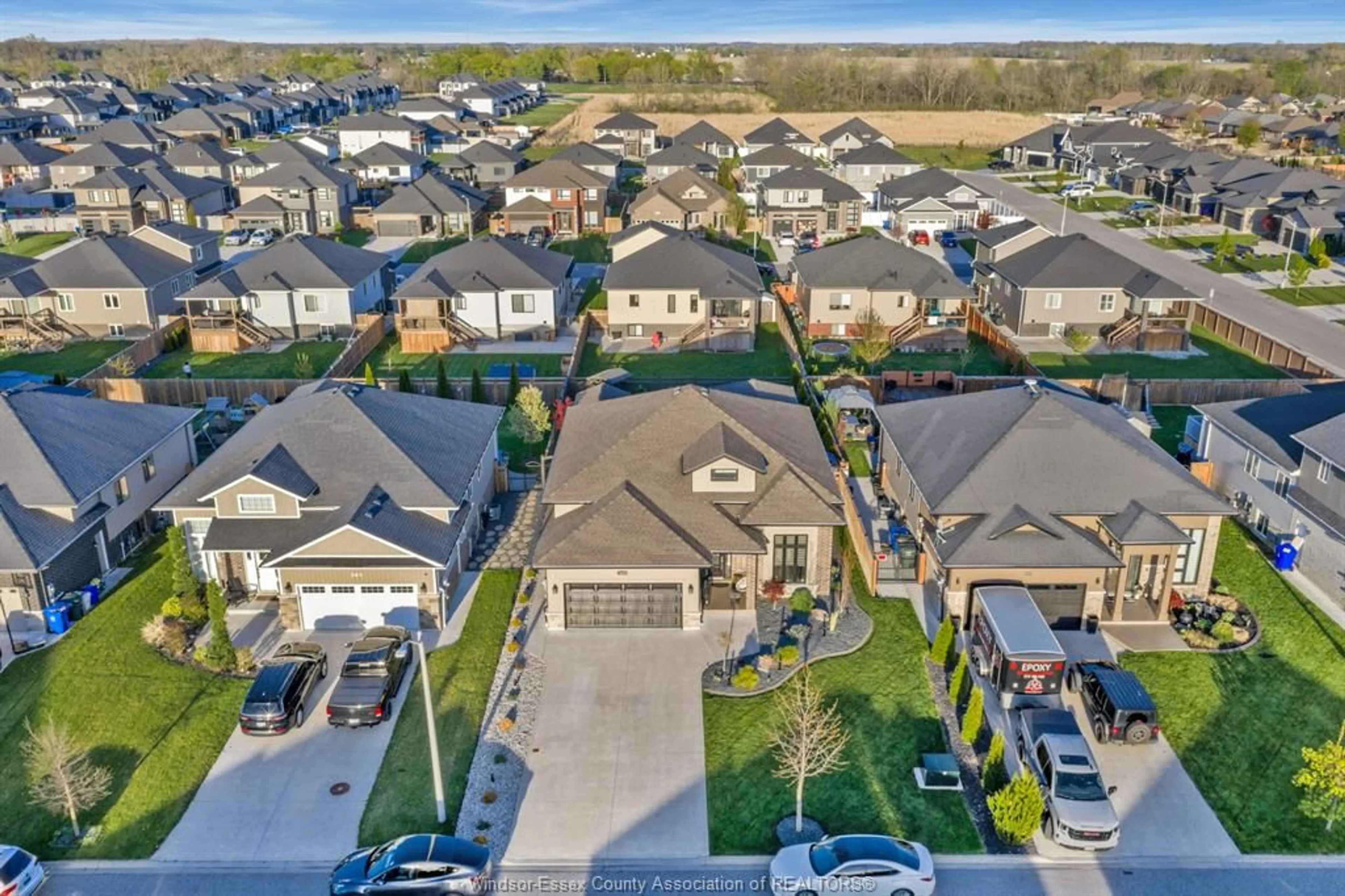 A pic from outside/outdoor area/front of a property/back of a property/a pic from drone, street for 360 LAVERS Cres, Amherstburg Ontario N9V 4C8