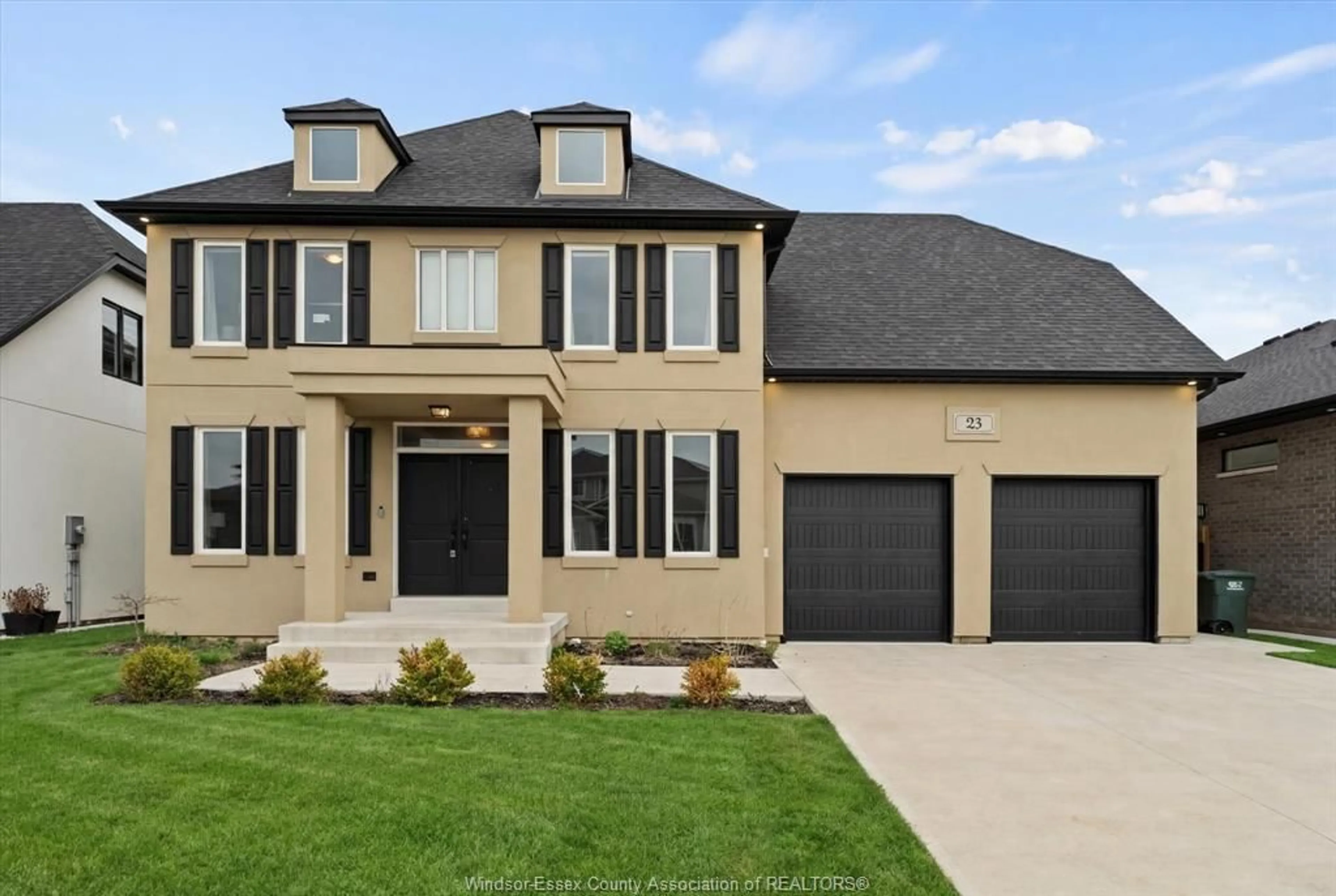 Home with brick exterior material, street for 23 BELLEVIEW Dr, Kingsville Ontario N0R 1B0