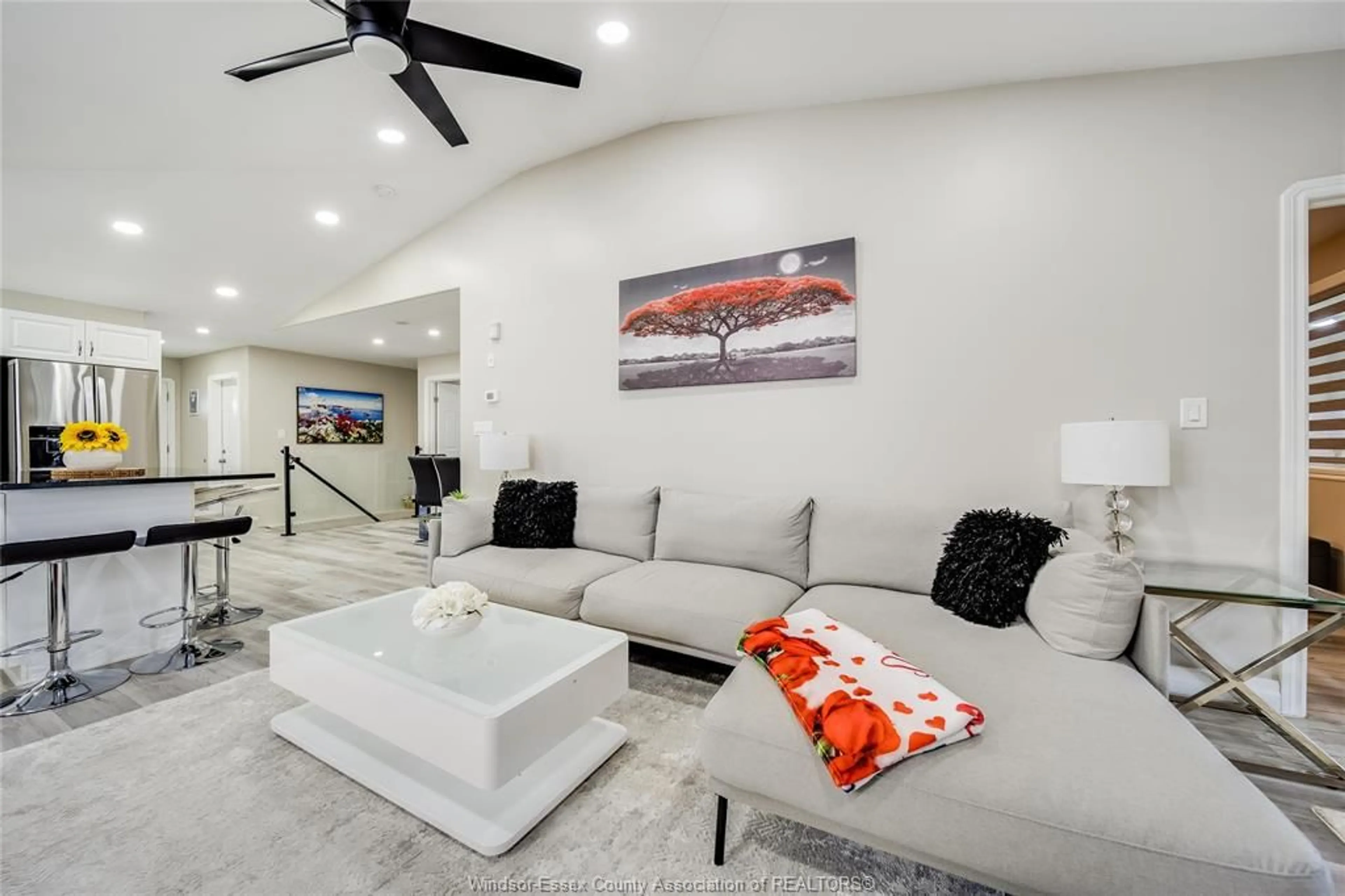 Living room with furniture, ceramic/tile floor for 1977 KIRKLAND Ave, Windsor Ontario N8P 1P7