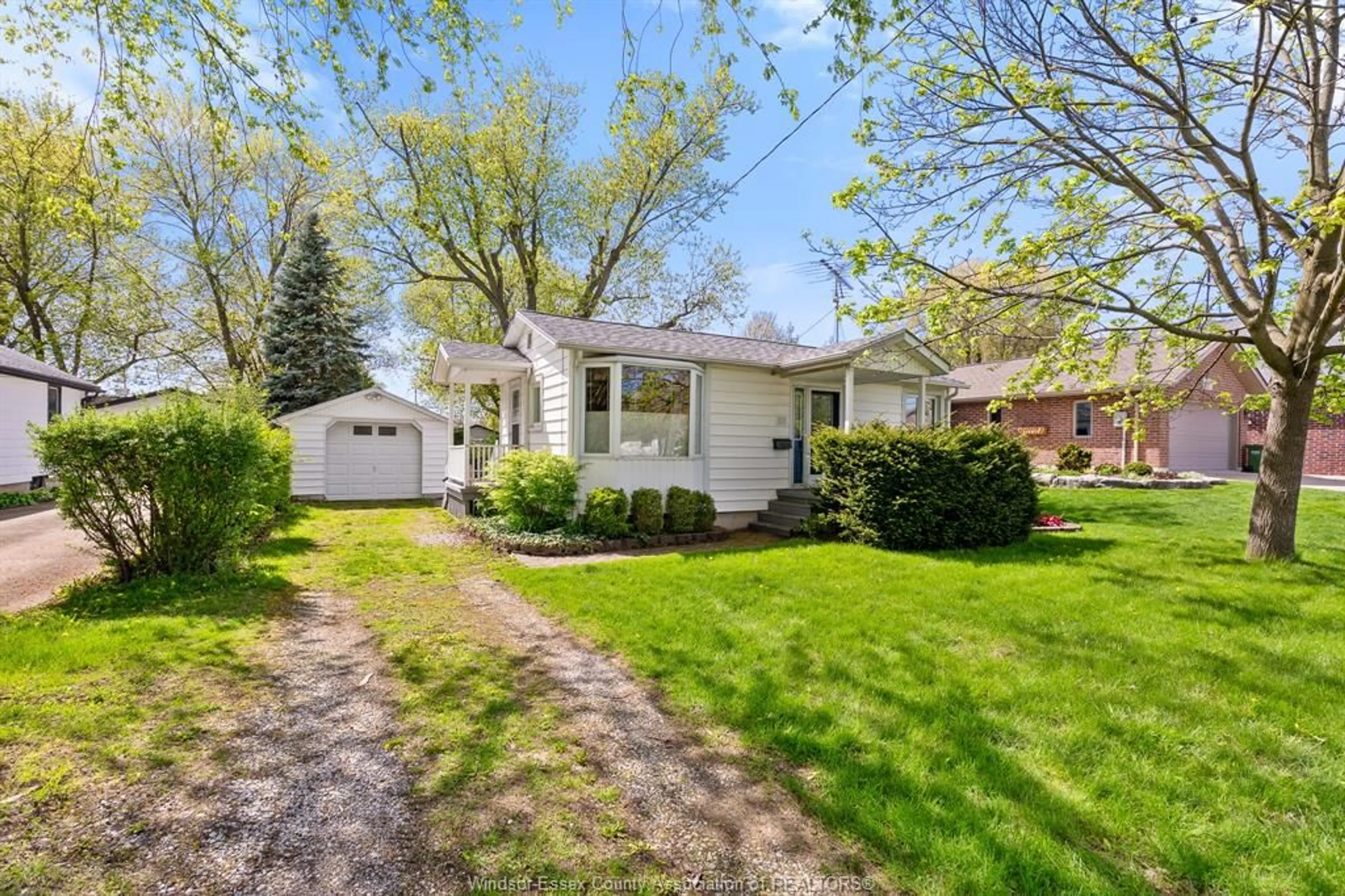 Unknown for 253 St. Pierre St, Tecumseh Ontario N8N 1Z1