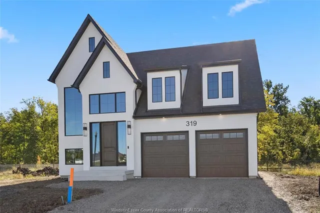257 CHARLES, Essex 3