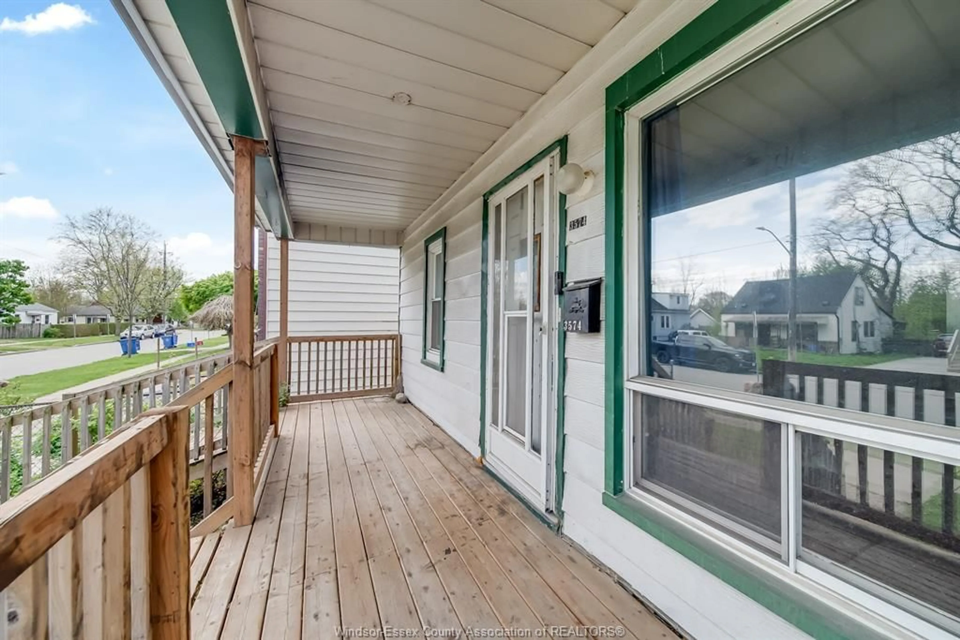 Patio, street for 3574 BLOOMFIELD RD., Windsor Ontario N9C 1R7