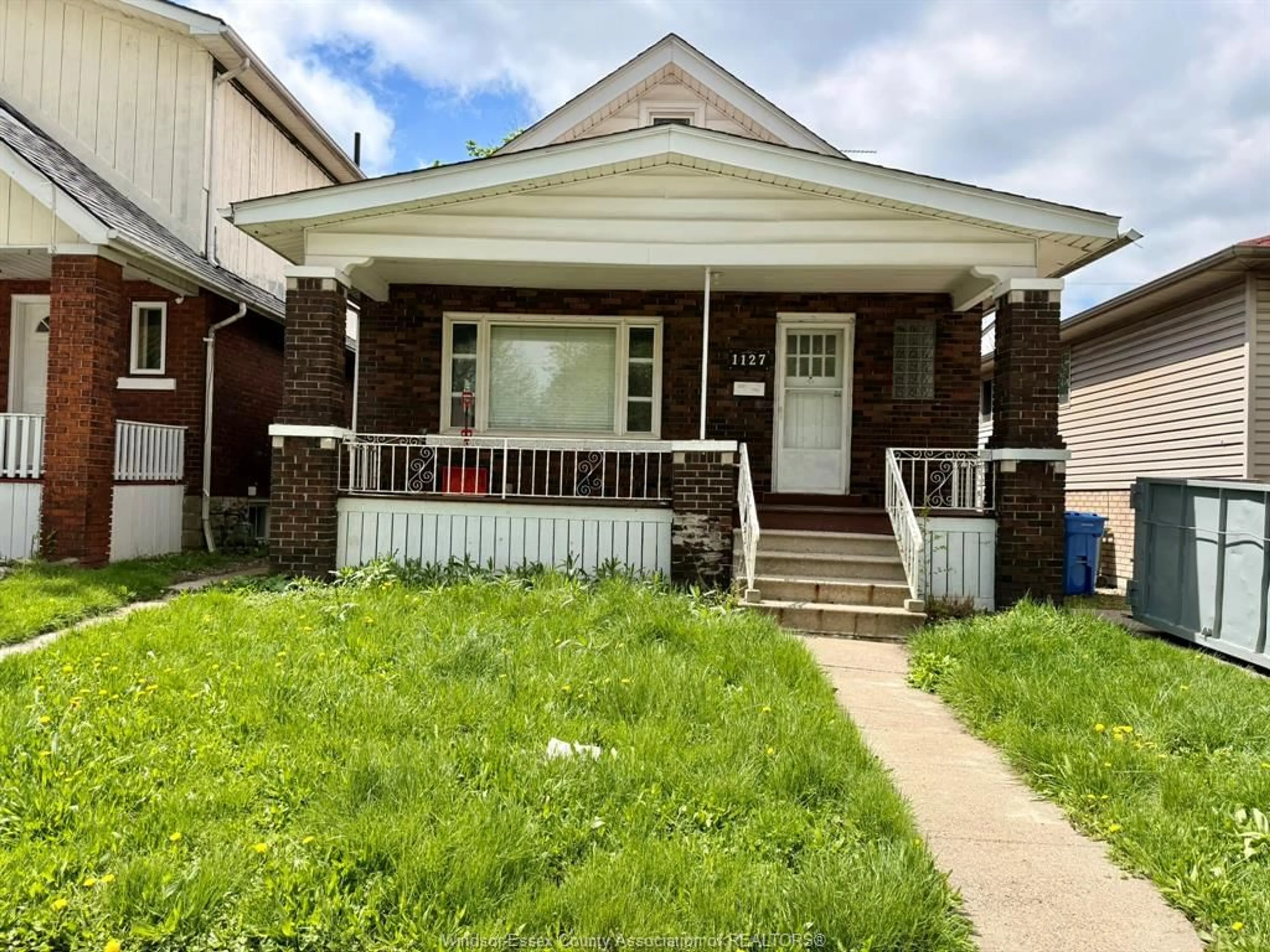 Home with brick exterior material, street for 1127 JOSEPHINE Ave, Windsor Ontario N9B 2L6