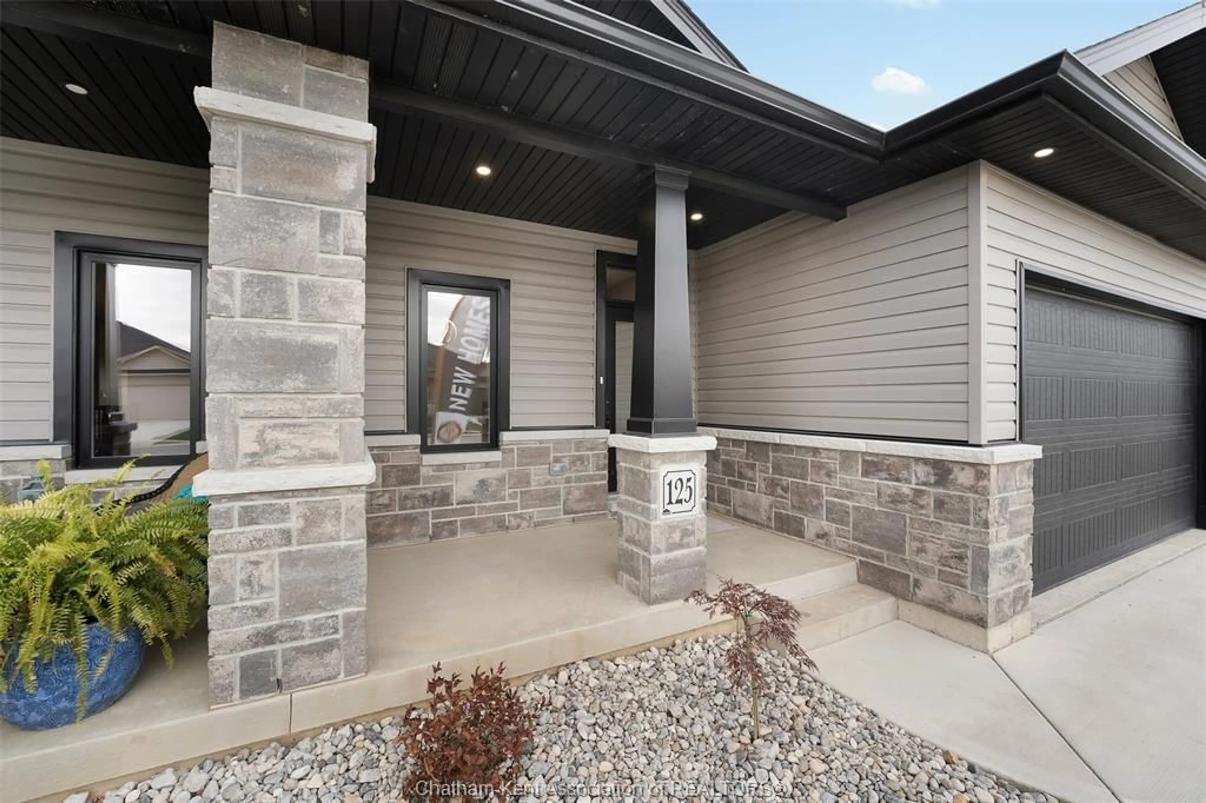 Unknown for 121 Brighton Pl, Chatham Ontario N7L 0G7