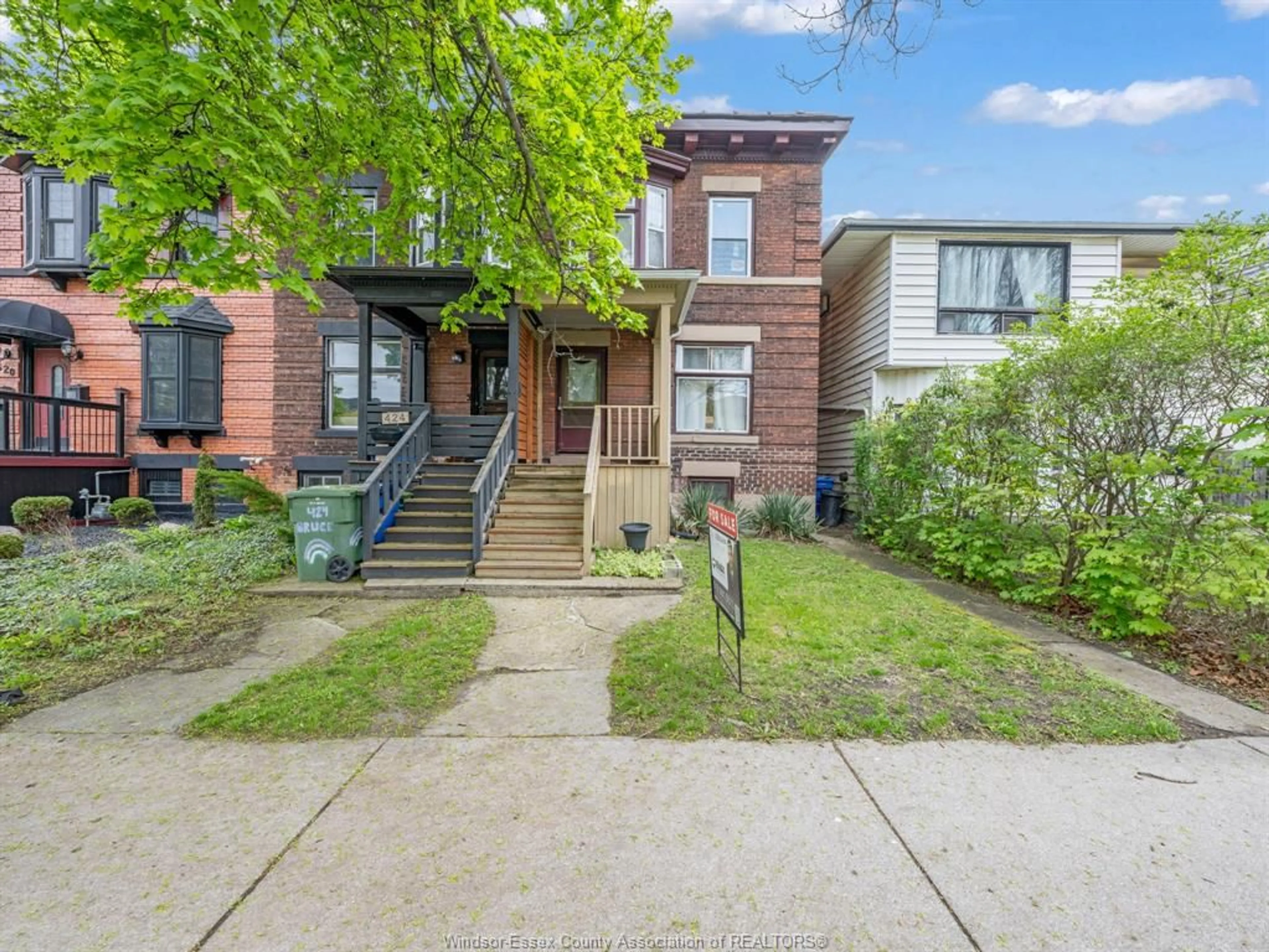 Home with brick exterior material, street for 426 BRUCE Ave, Windsor Ontario N9A 4W7