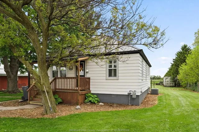 1722 Mersea Rd D, Leamington 2