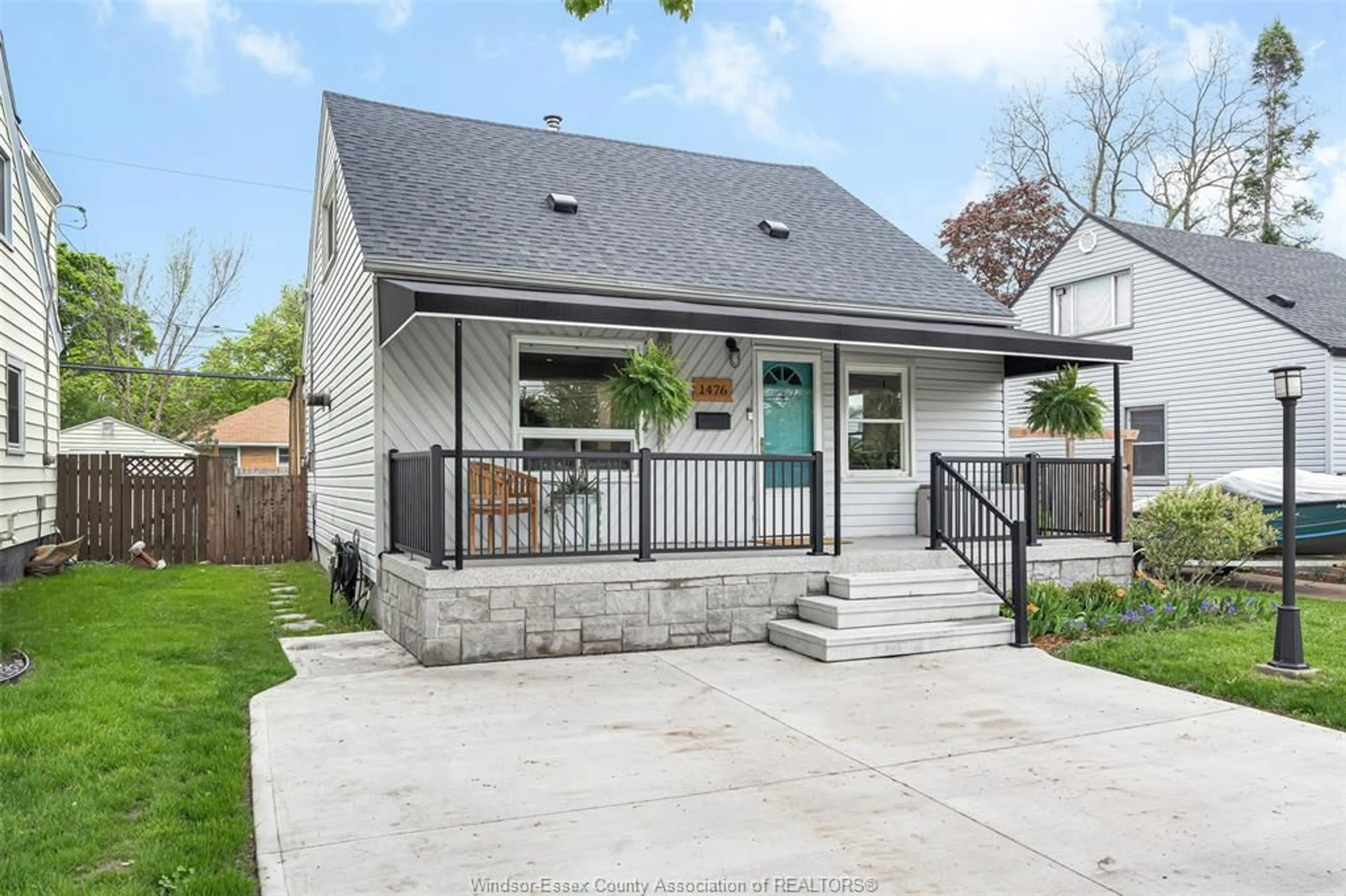 Home with brick exterior material, street for 1476 PRINCE, Windsor Ontario N9J 3A9