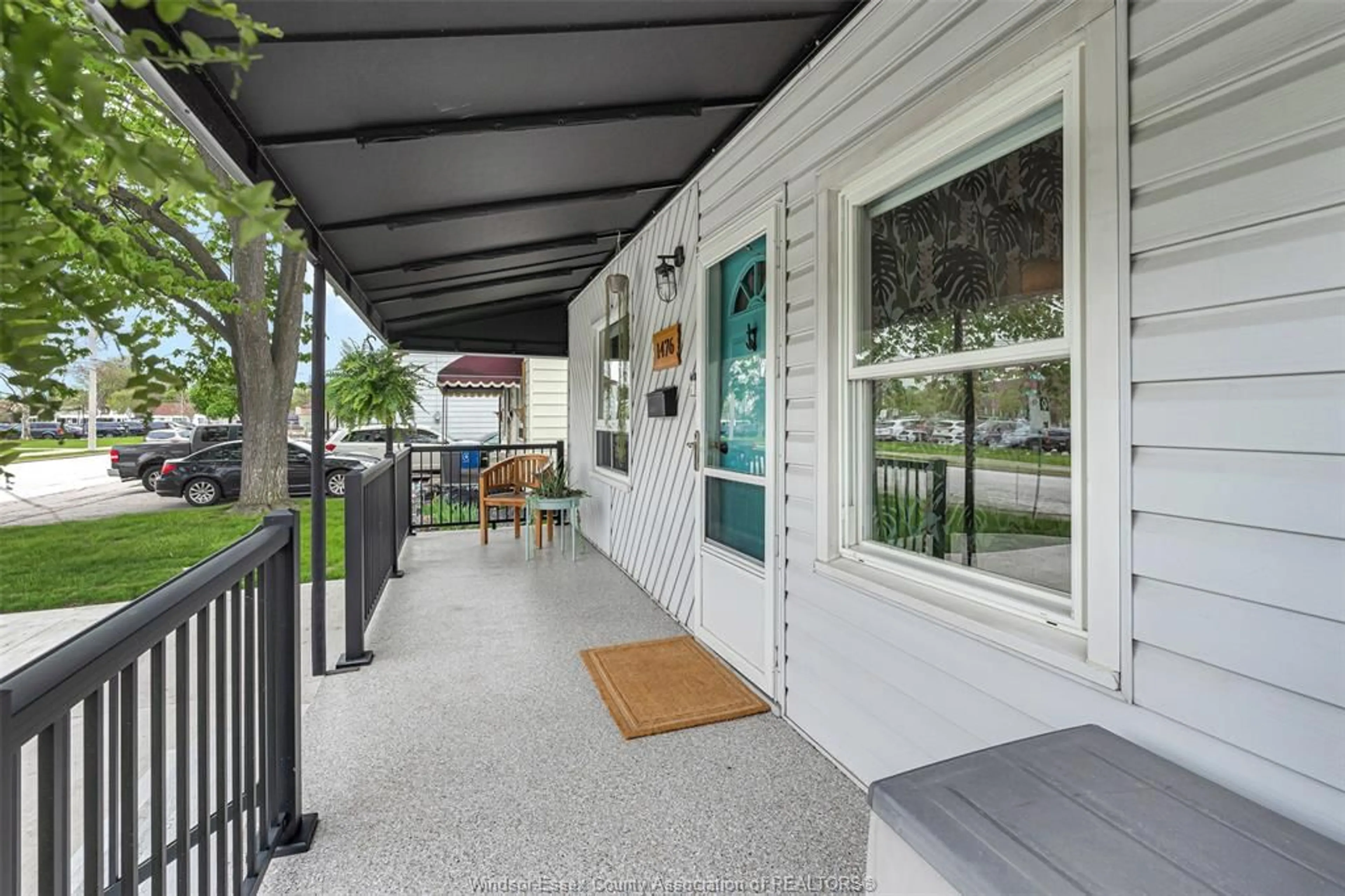 Patio, street for 1476 PRINCE, Windsor Ontario N9J 3A9