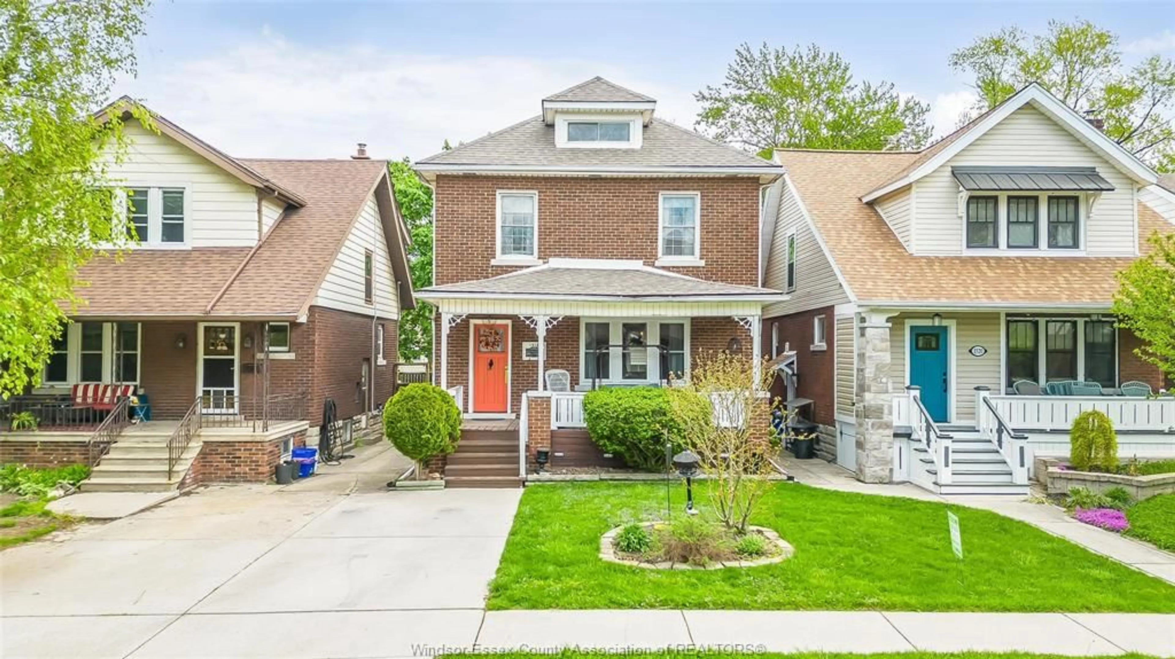 Home with brick exterior material, street for 1516 CHURCH St, Windsor Ontario N8X 1V3