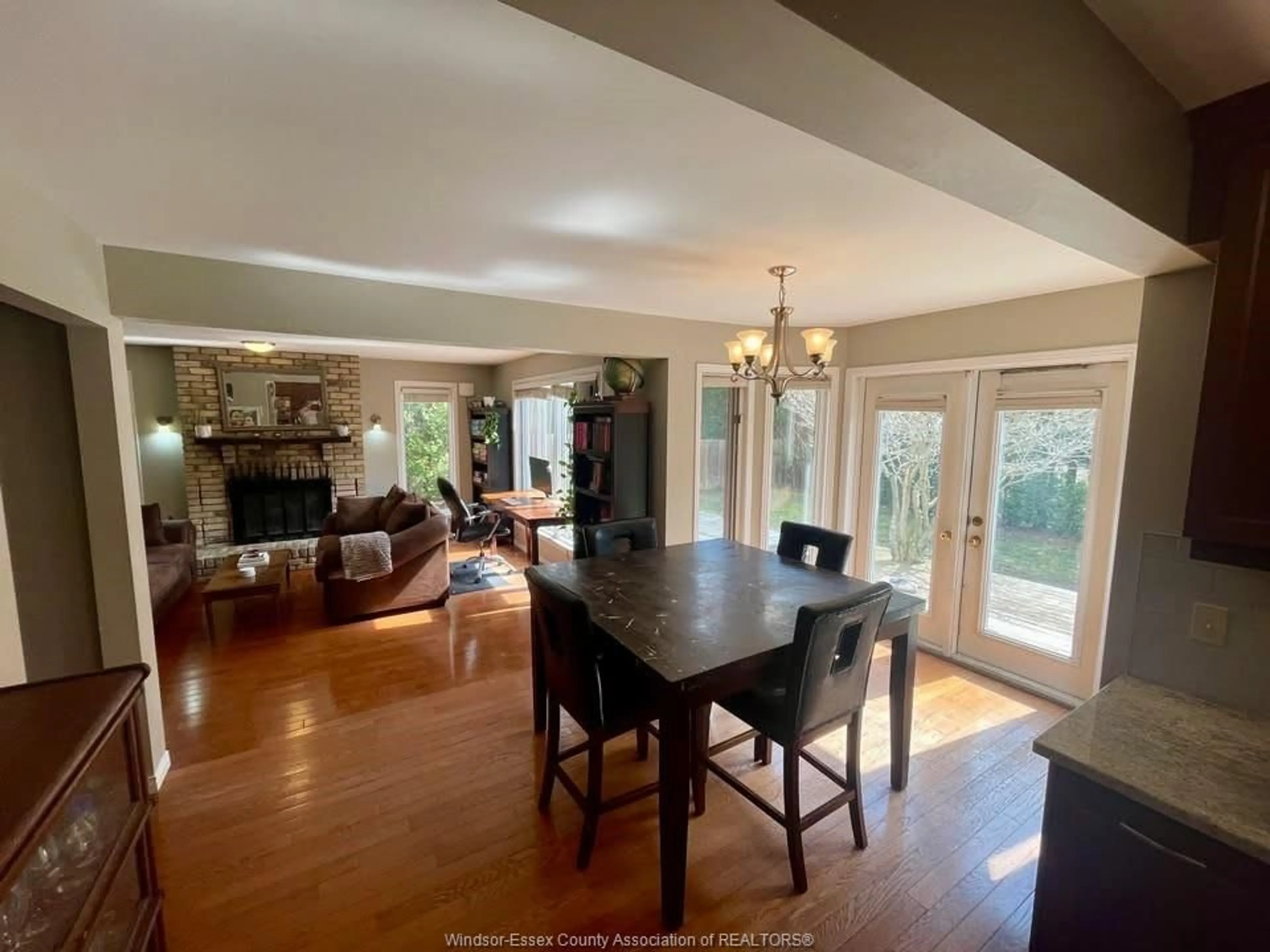 Dining room, unknown for 555 JEFFREYBROOK Dr, London Ontario N8X 2S3