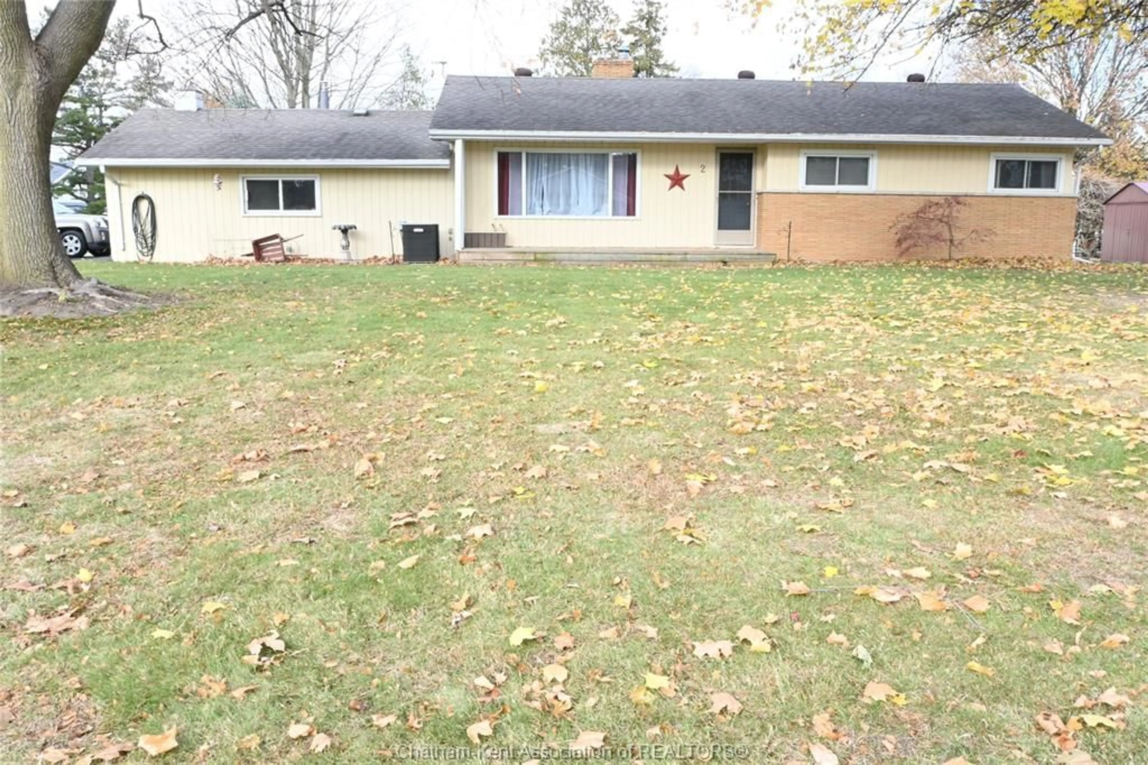 Unknown for 2 Freda St, Ridgetown Ontario N0P 2C0