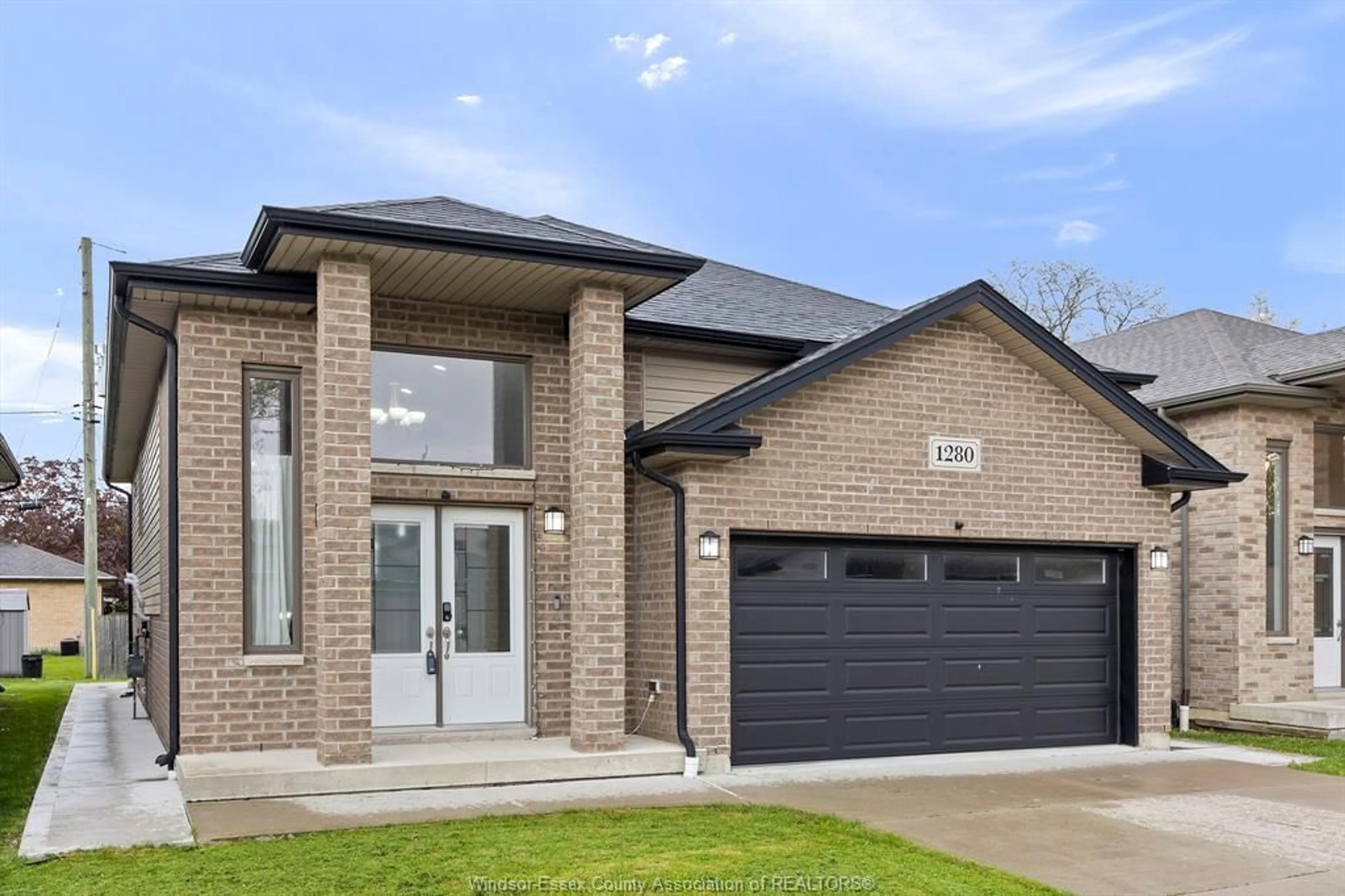 Home with brick exterior material, street for 1280 EASTLAWN, Windsor Ontario N8S 3J1