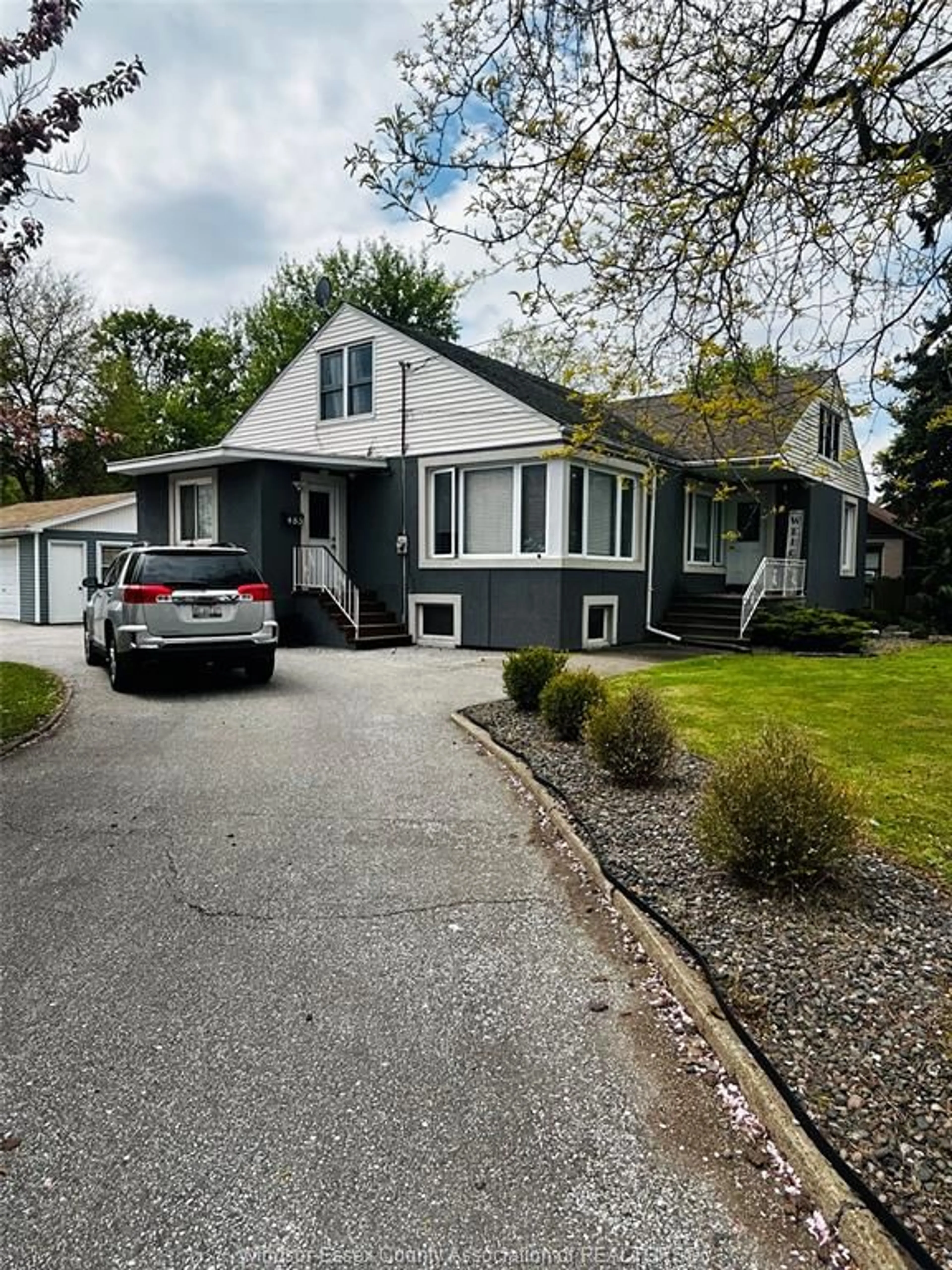 Home with vinyl exterior material, street for 485 Prince Rd, Windsor Ontario N9C 2Y7