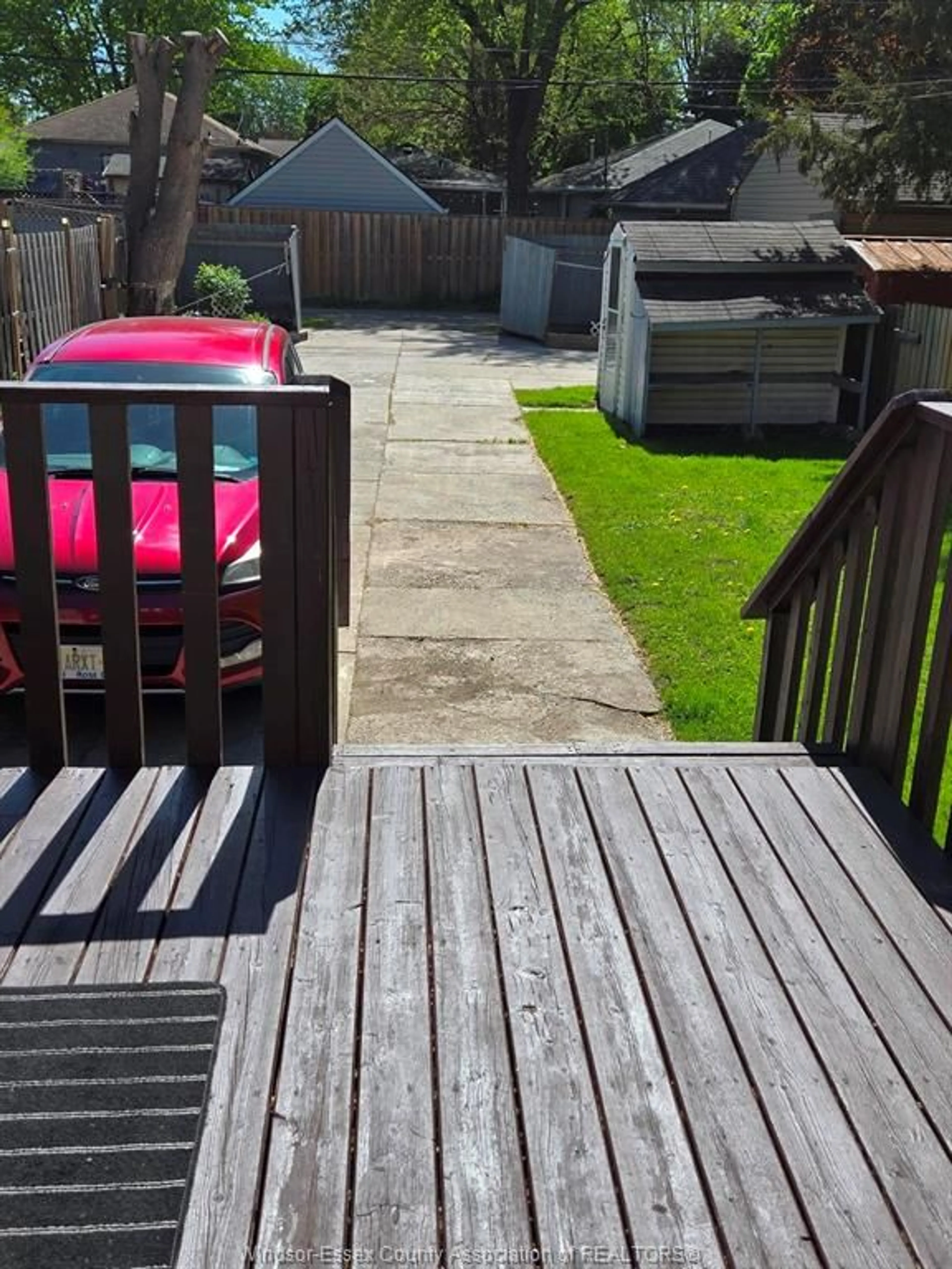 Patio, street for 3595 QUEEN, Windsor Ontario N9C 1N8