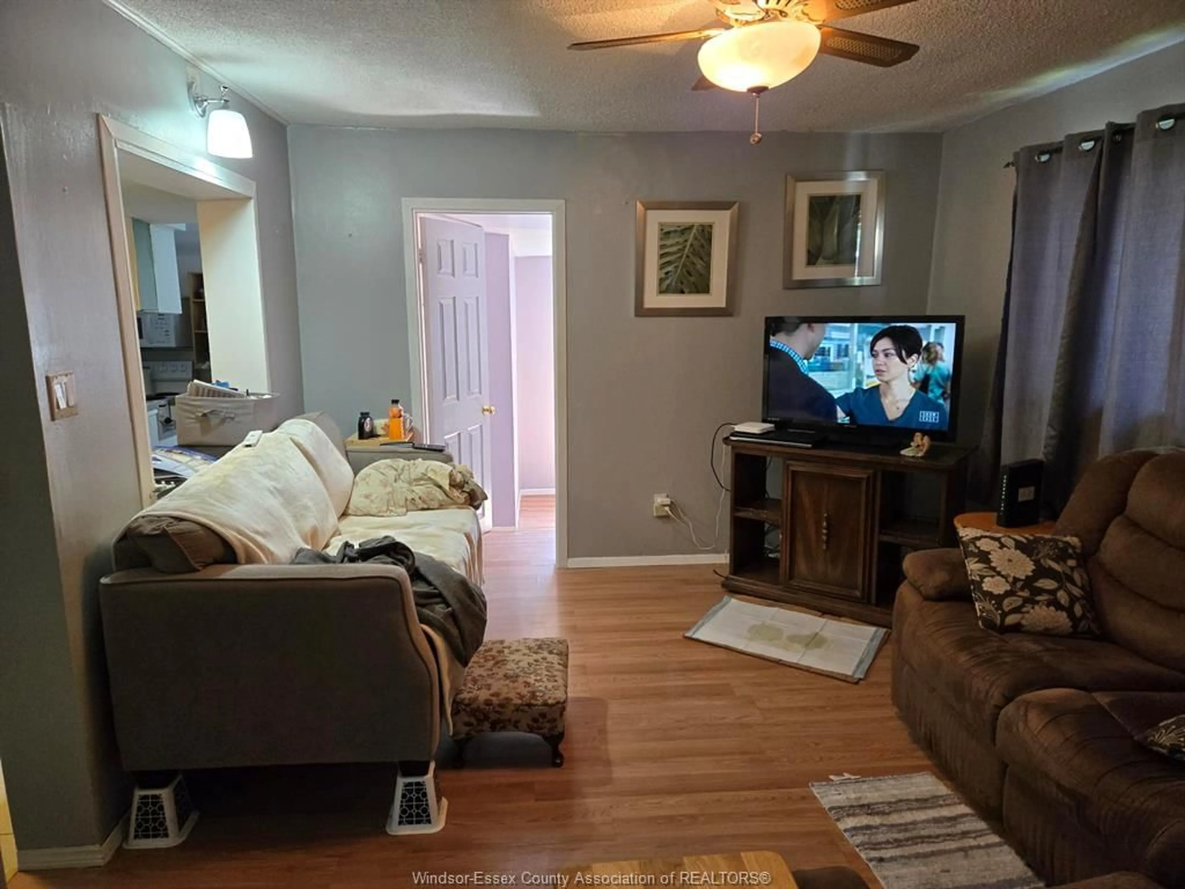 Living room with furniture, unknown for 3595 QUEEN, Windsor Ontario N9C 1N8