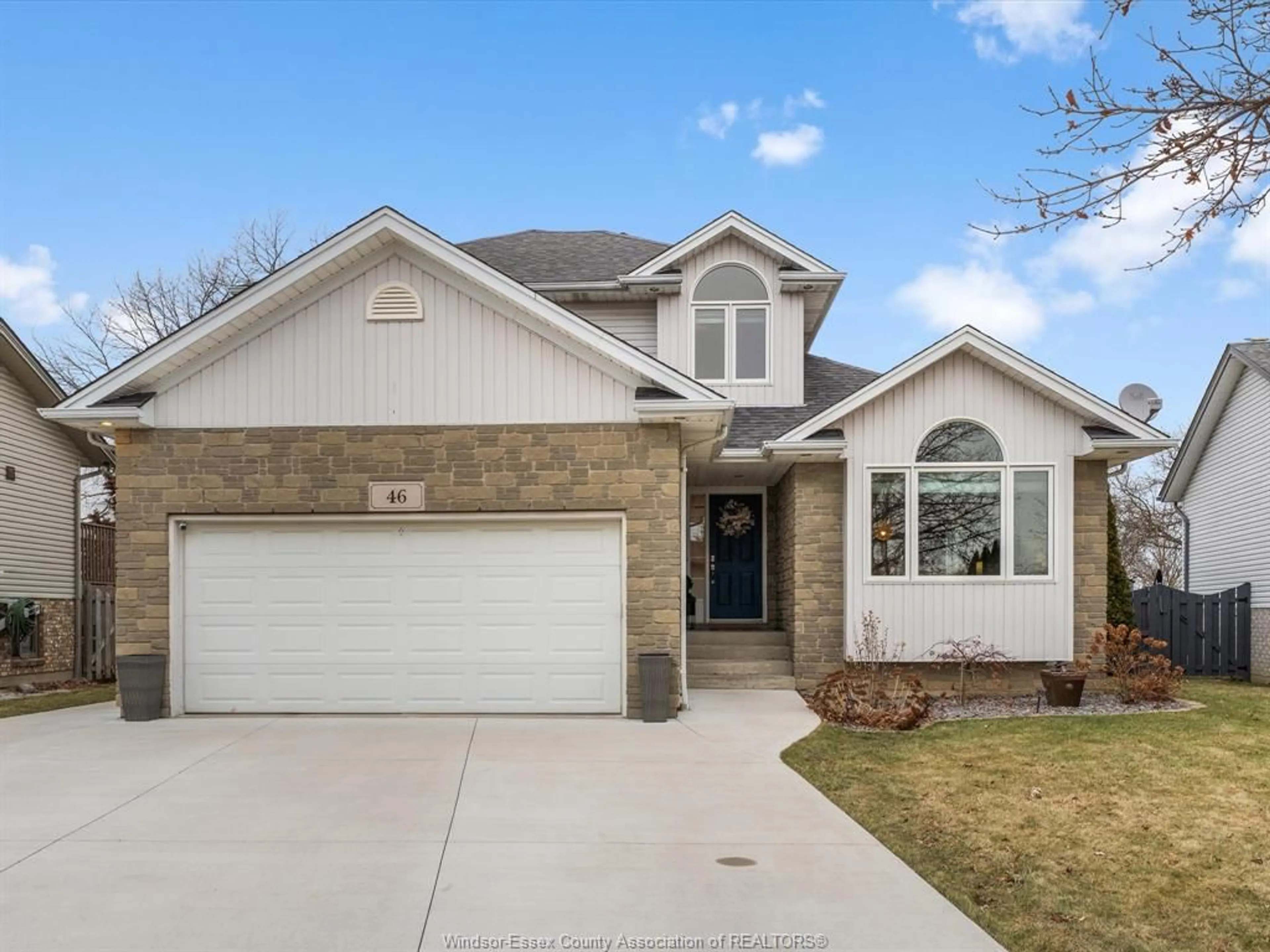 Home with brick exterior material, street for 46 Brush Cres, Amherstburg Ontario N9V 3Y5