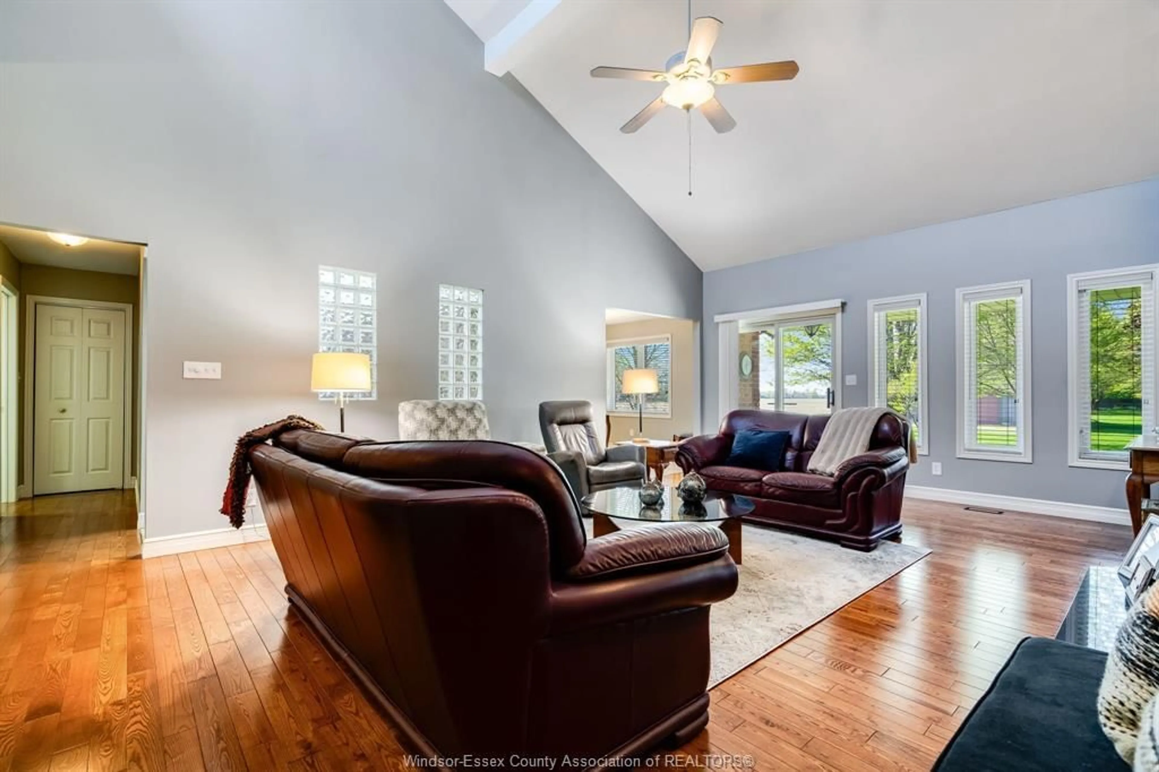 Living room with furniture, unknown for 621 County Rd 20, Kingsville Ontario N9Y 2E6