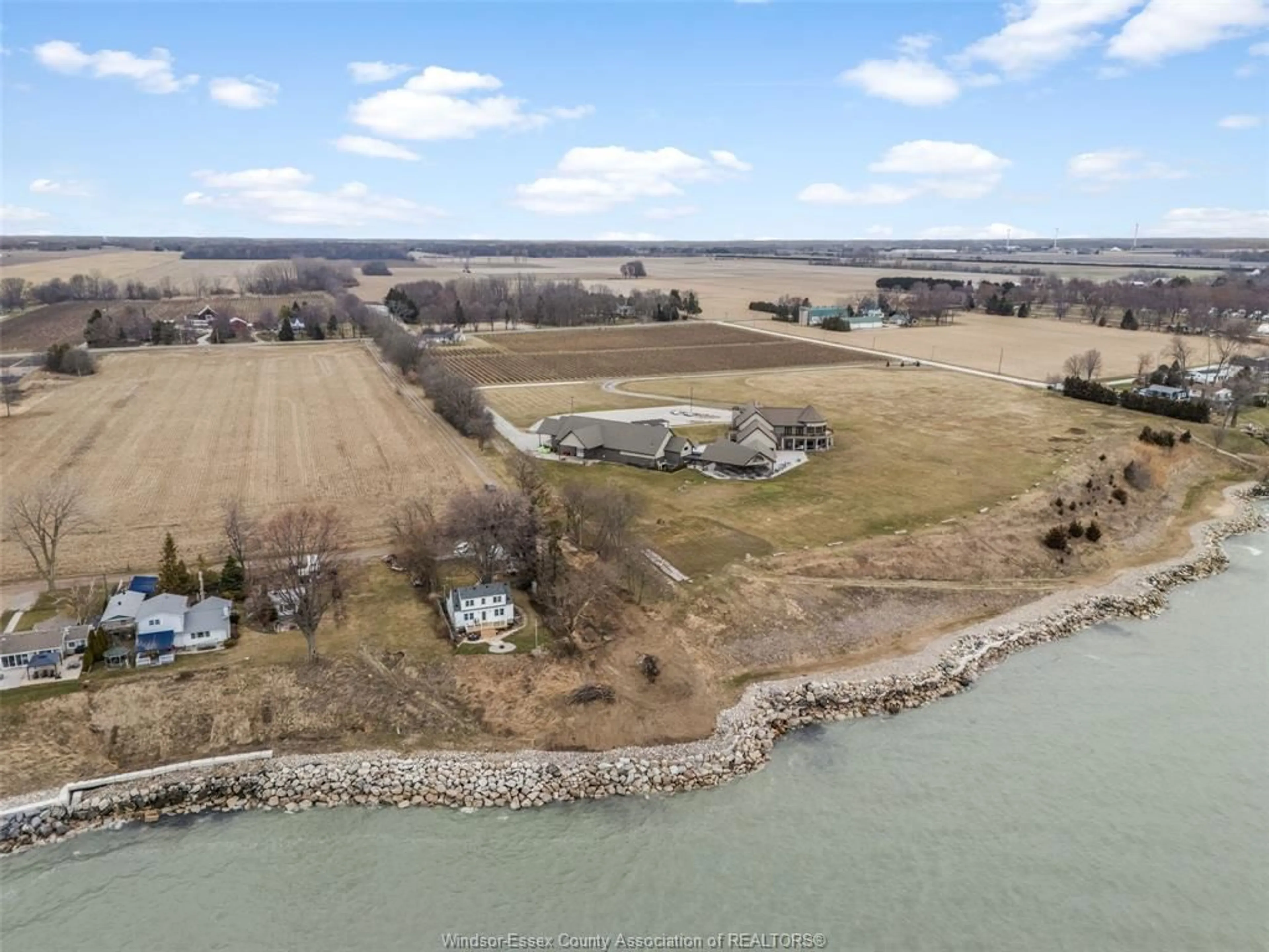 A pic from outside/outdoor area/front of a property/back of a property/a pic from drone, water/lake/river/ocean view for 147 Howe, Essex Ontario N0R 1G0