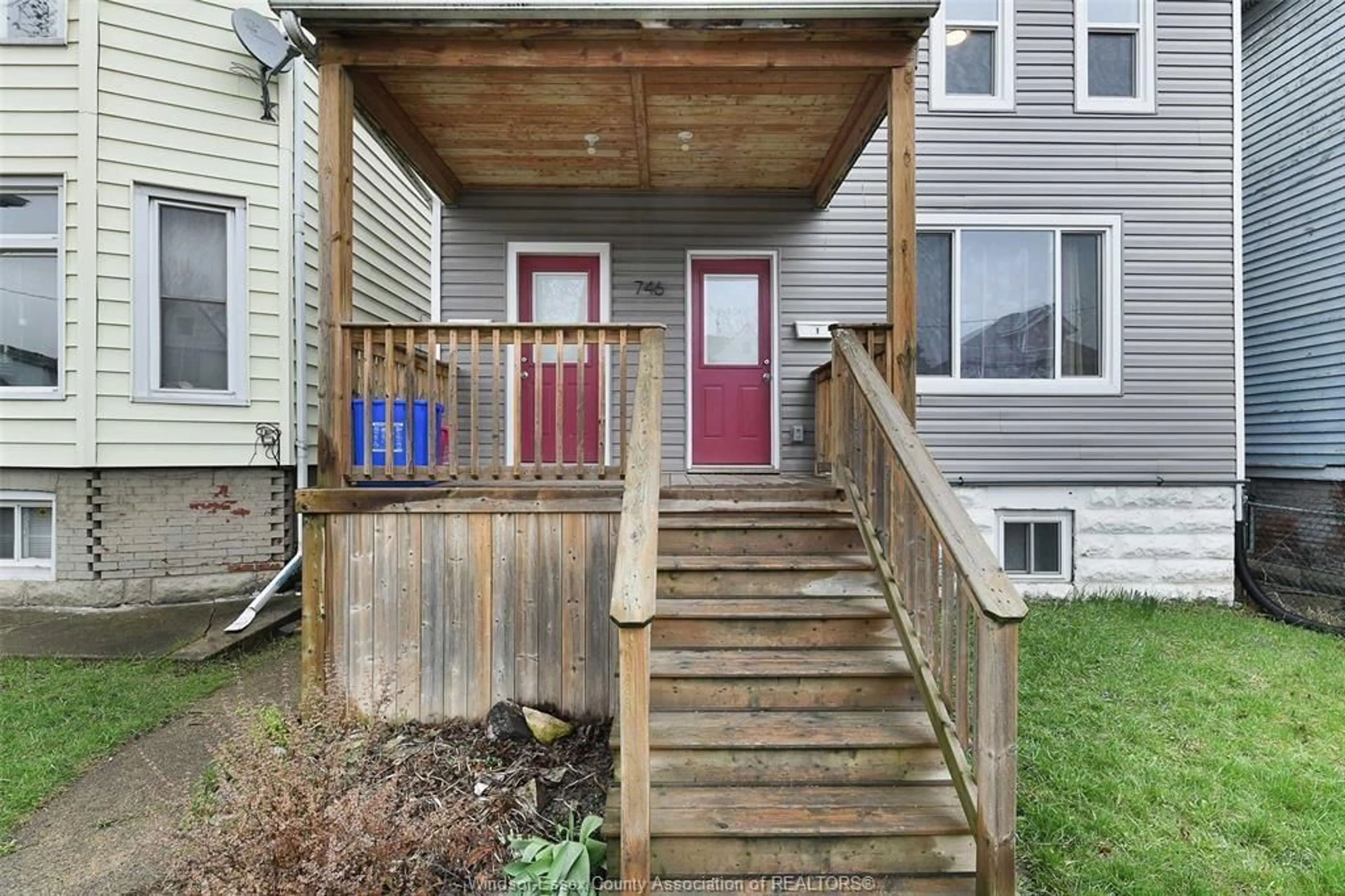 Patio, street for 746 DOUGALL Ave, Windsor Ontario N9A 4P8
