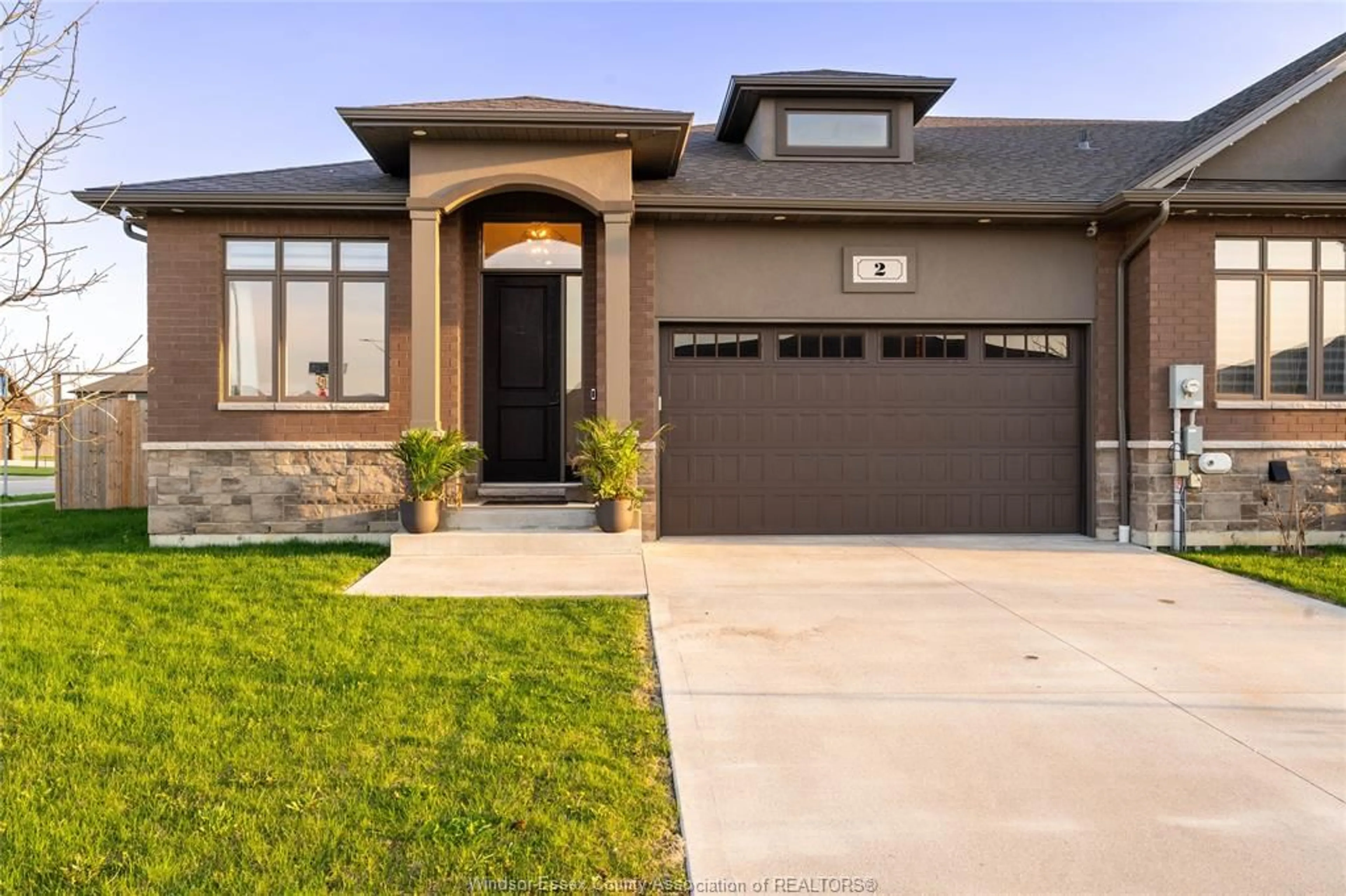 Home with brick exterior material, street for 2 SUMMERVILLE Ave, Leamington Ontario N8H 0C5
