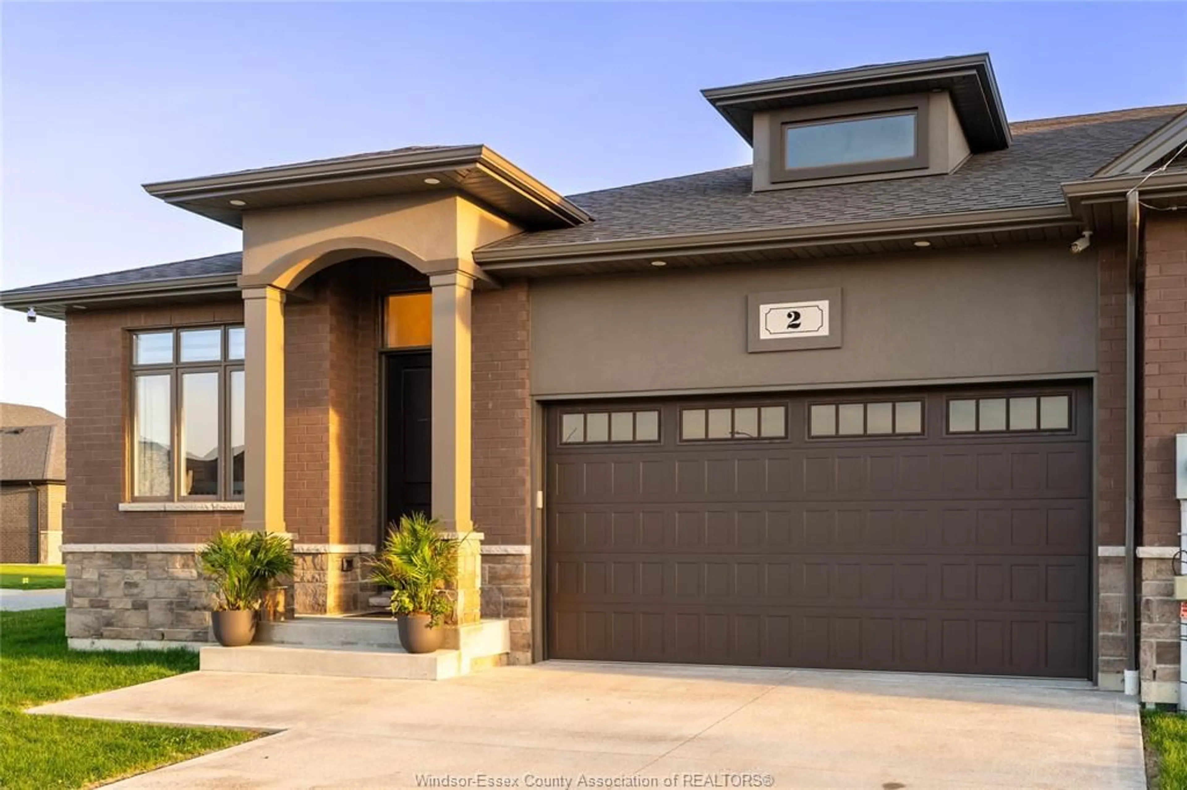 Home with brick exterior material, street for 2 SUMMERVILLE Ave, Leamington Ontario N8H 0C5
