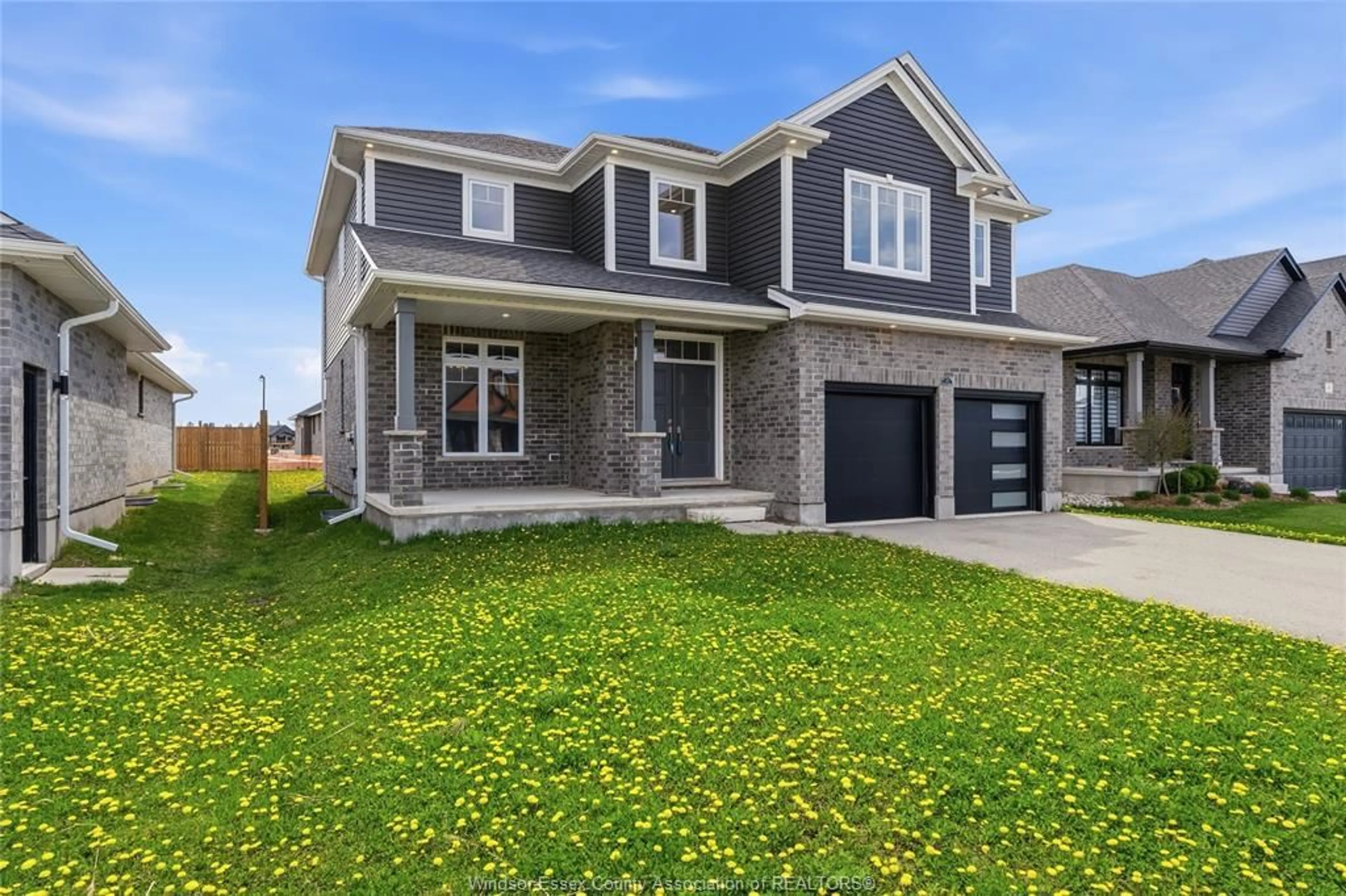 Home with brick exterior material, street for 39 MUIRFIELD Dr, St. Thomas Ontario N5R 0K3