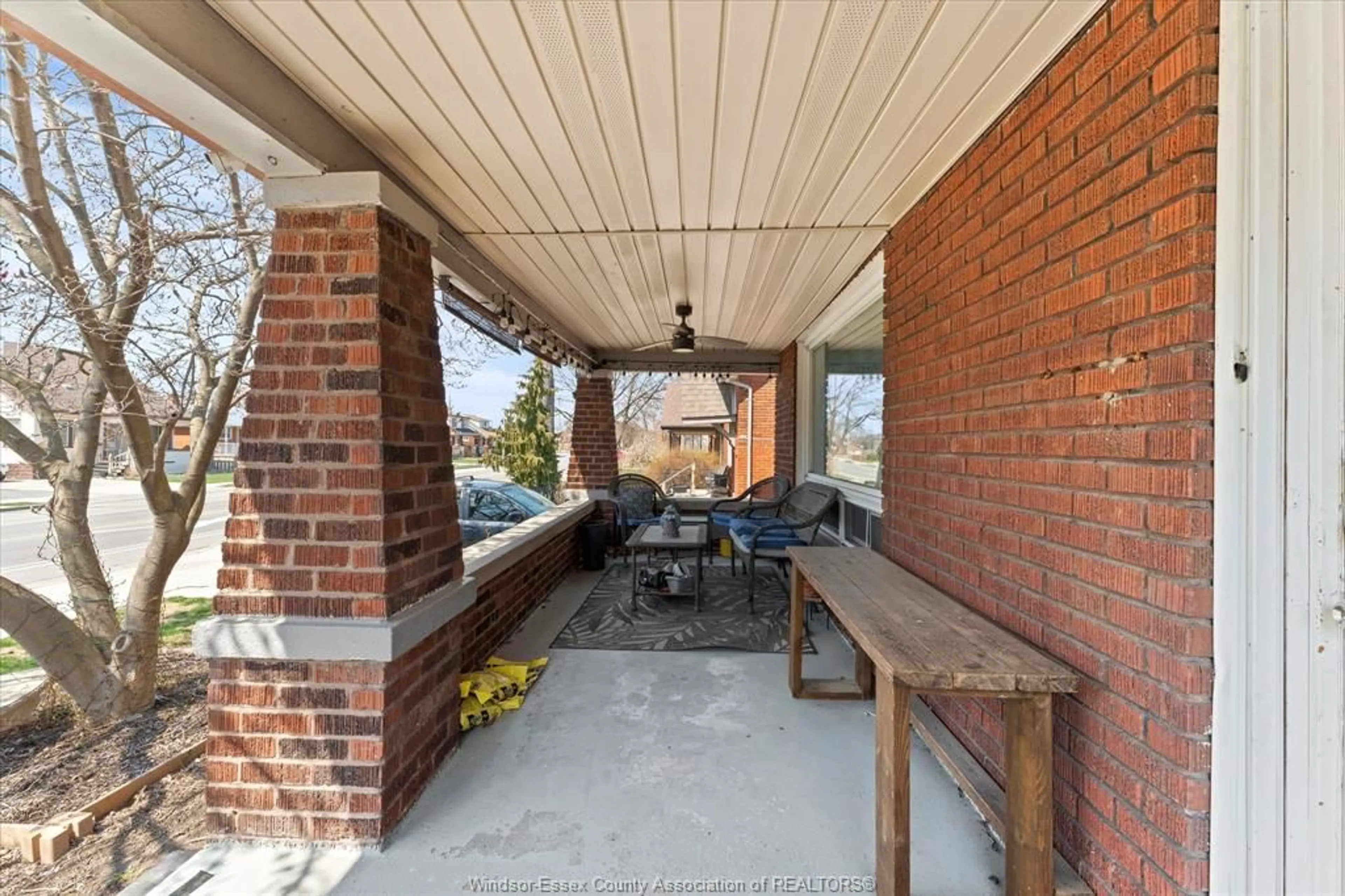Patio, street for 1384 PILLETTE, Windsor Ontario N8Y 3B9