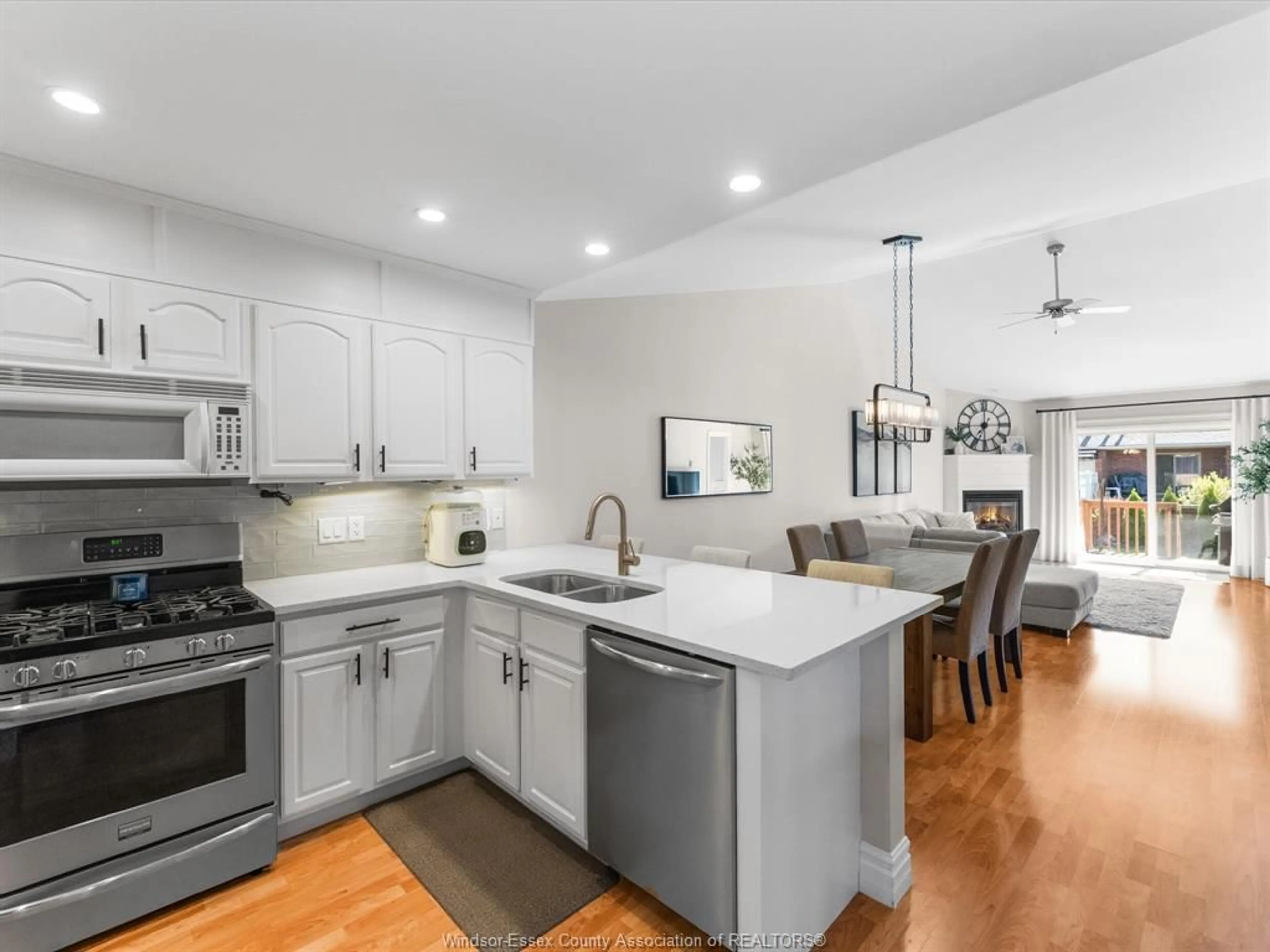 Open concept kitchen, unknown for 139 Woodycrest Ave, Kingsville Ontario N9Y 4G3