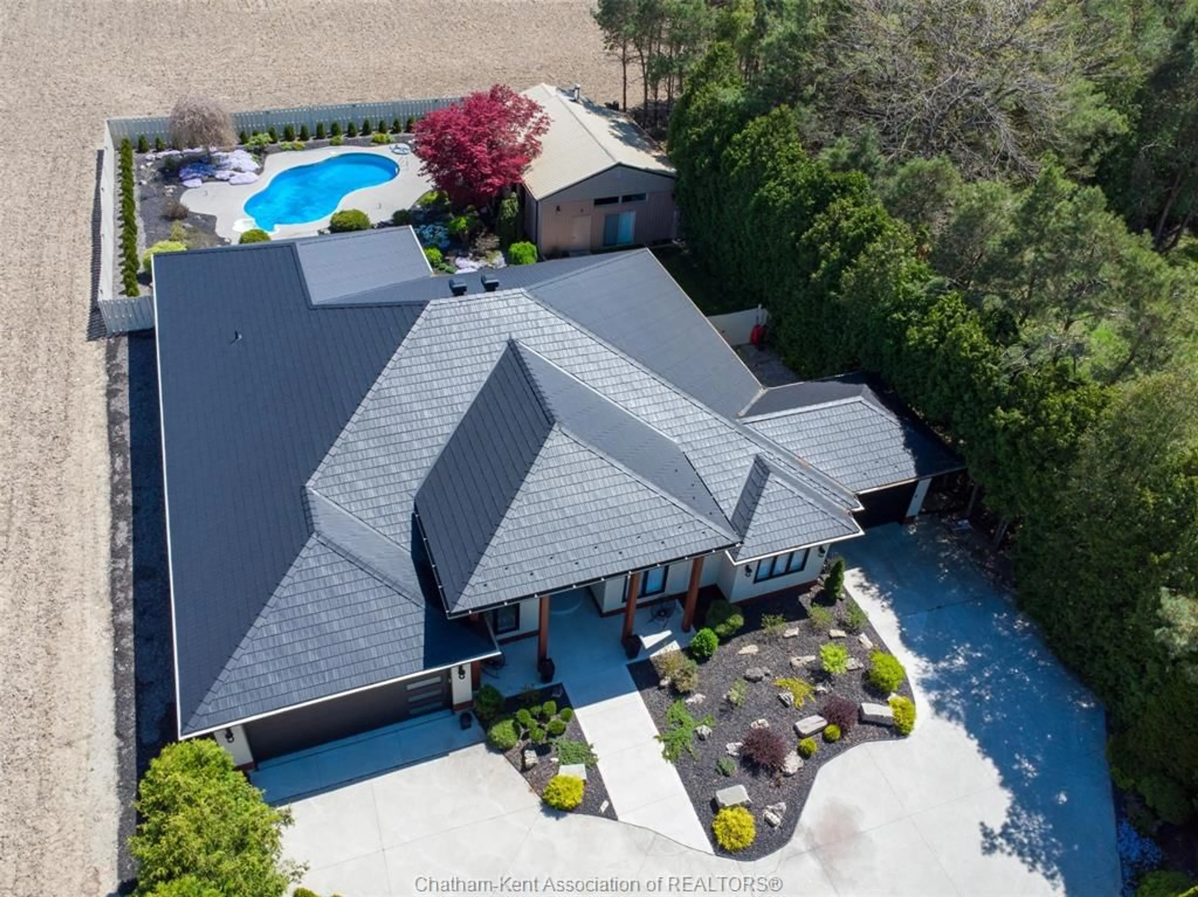 A pic from outside/outdoor area/front of a property/back of a property/a pic from drone, unknown for 7196 Pain Court Line, Pain Court Ontario N0P 1Z0