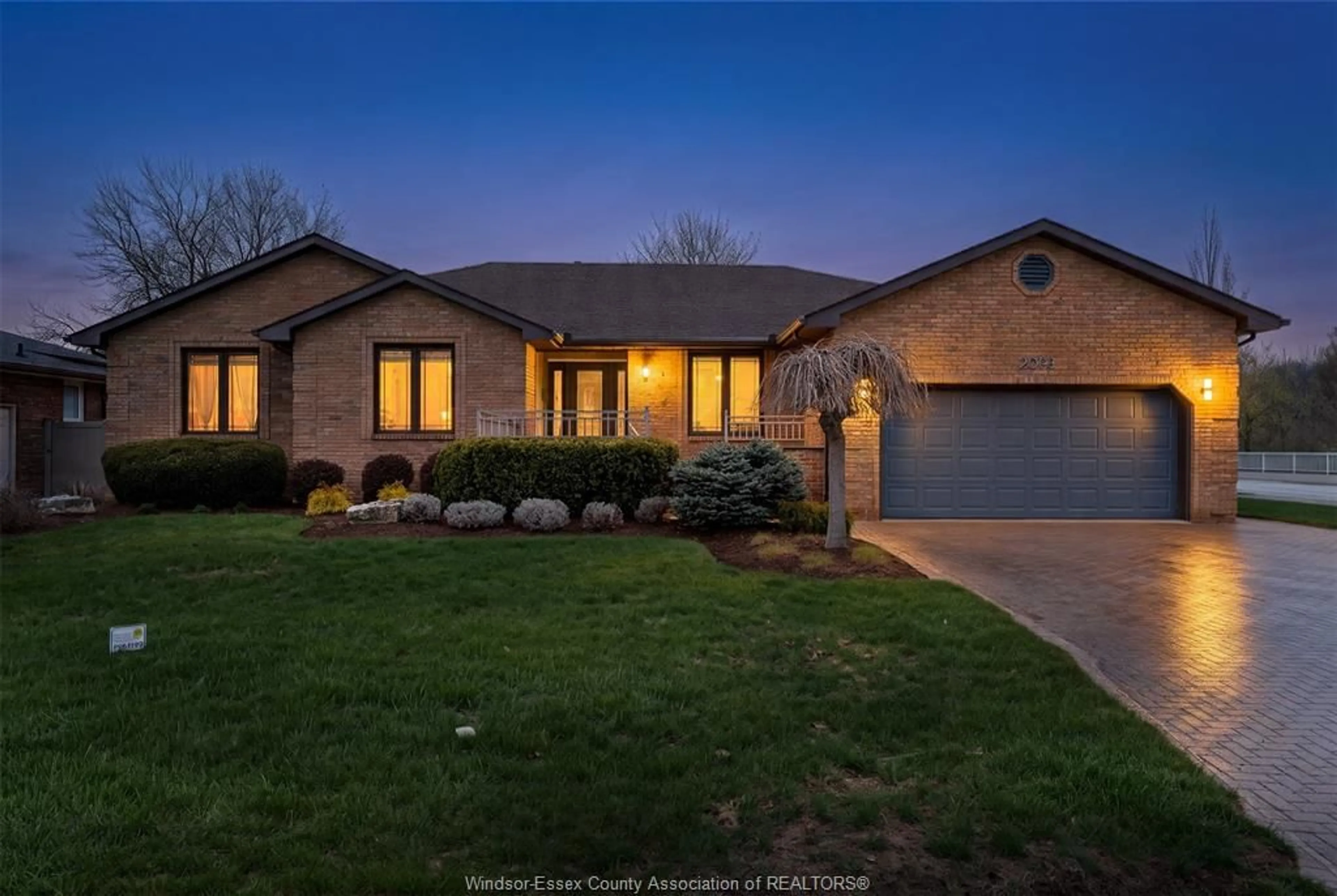 Home with brick exterior material, street for 2098 EDGEMORE Ave, LaSalle Ontario N9H 2K1