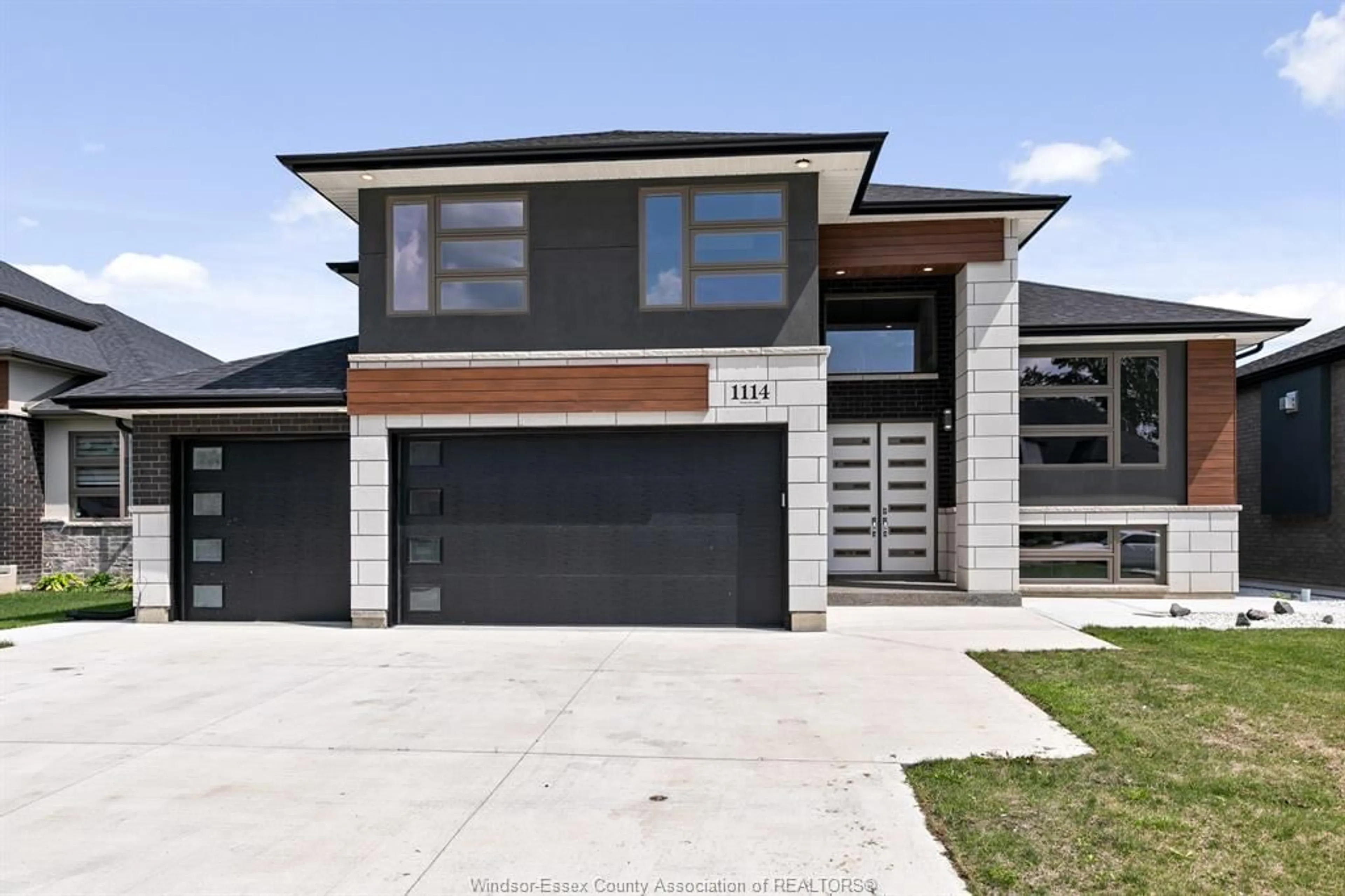 Home with brick exterior material, street for 7370 GARNET Cres, McGregor Ontario N0R 1J0