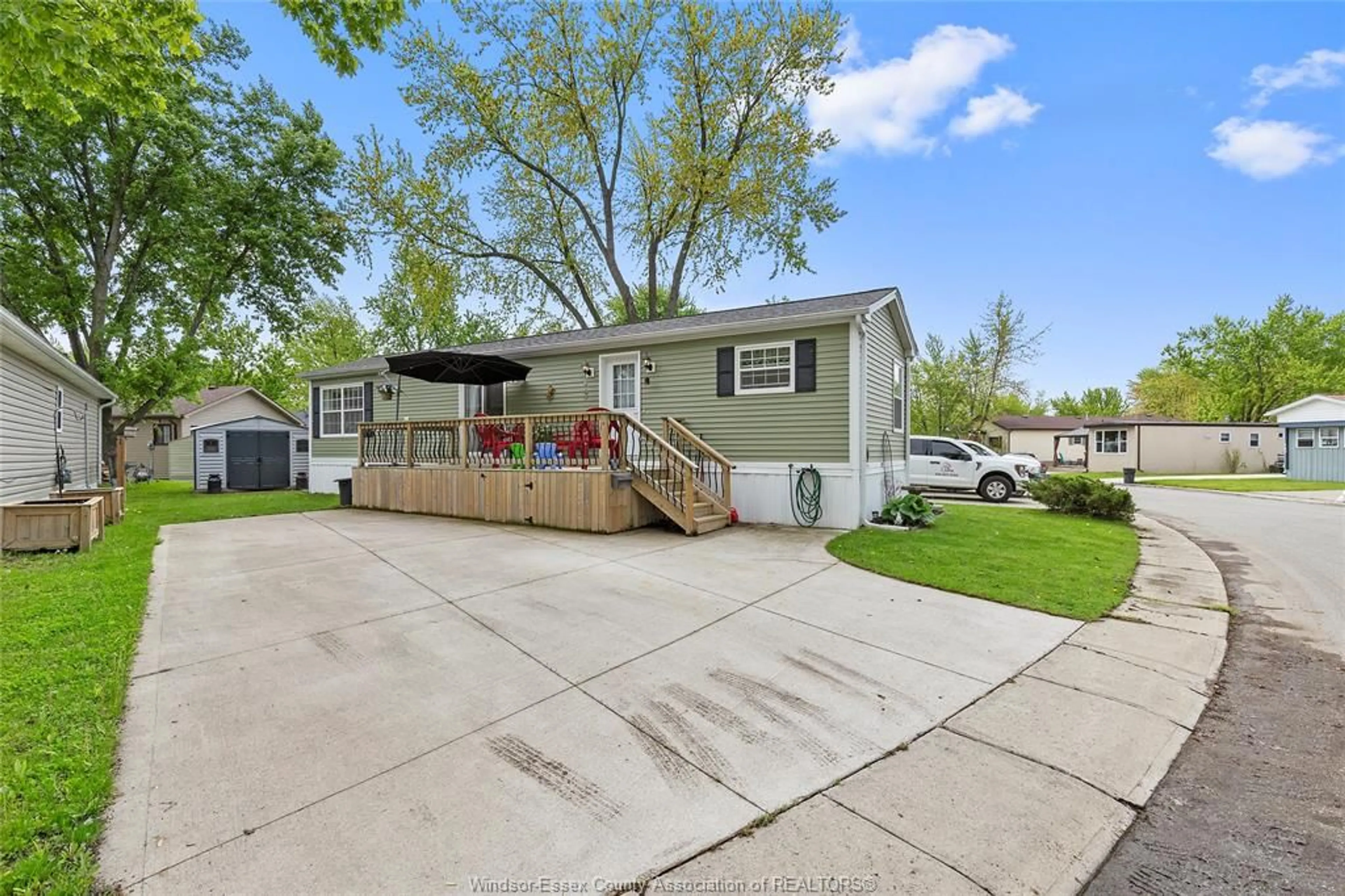 Unknown for 191 STEVEN Crt, Essex Ontario N8M 2A8