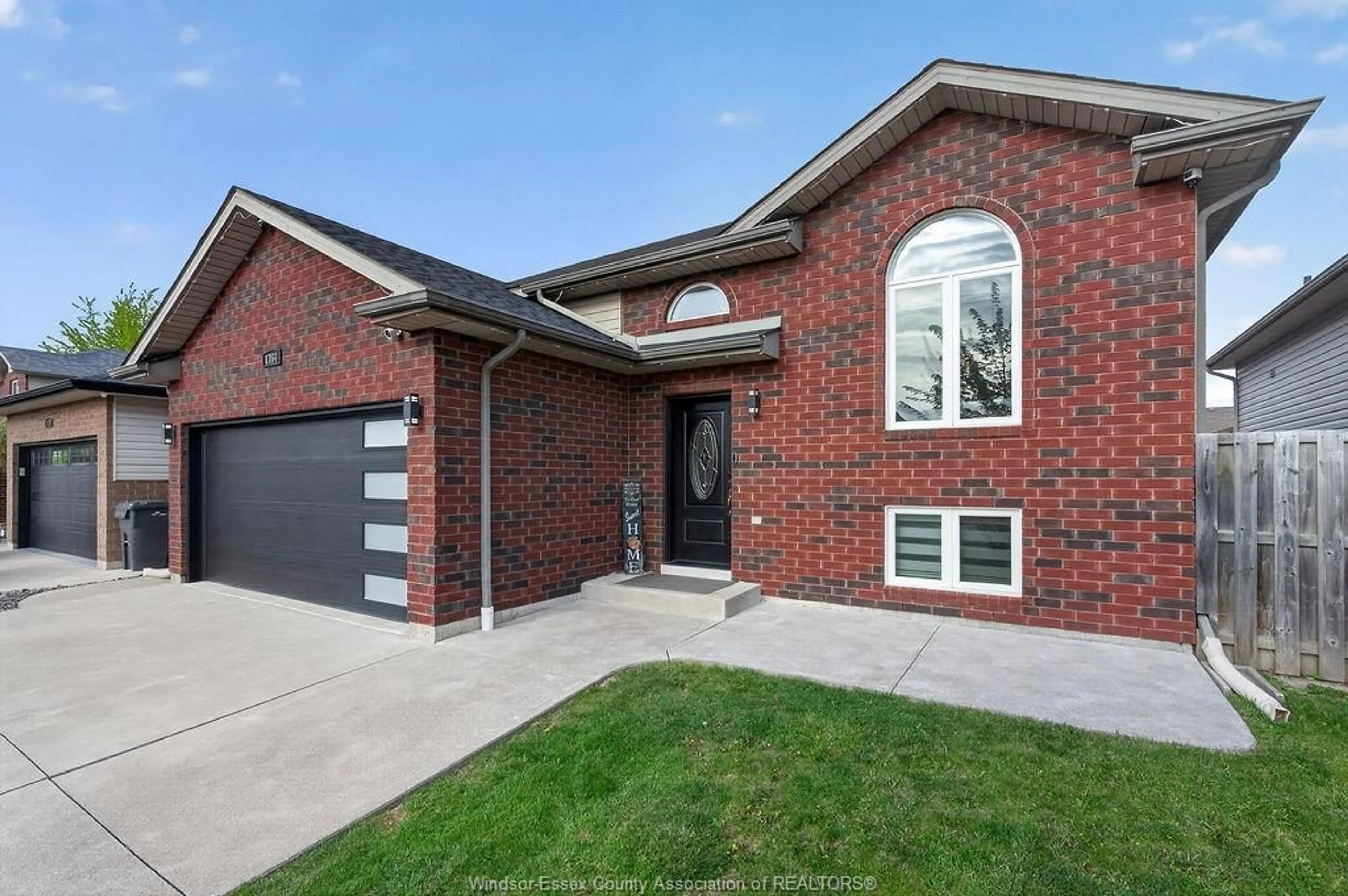 Home with brick exterior material, street for 1764 MAGNOLIA Ave, Windsor Ontario N8P 1Z1