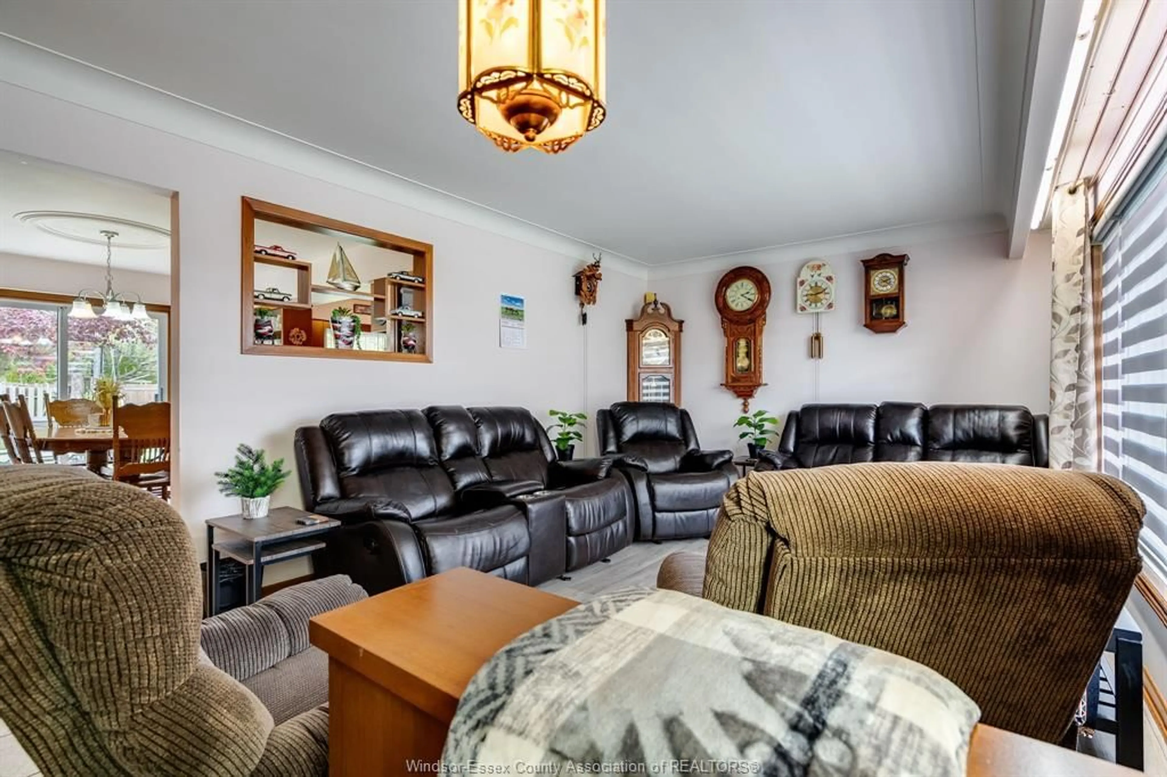 Living room with furniture, unknown for 51 Lutsch, Leamington Ontario N8H 2N5