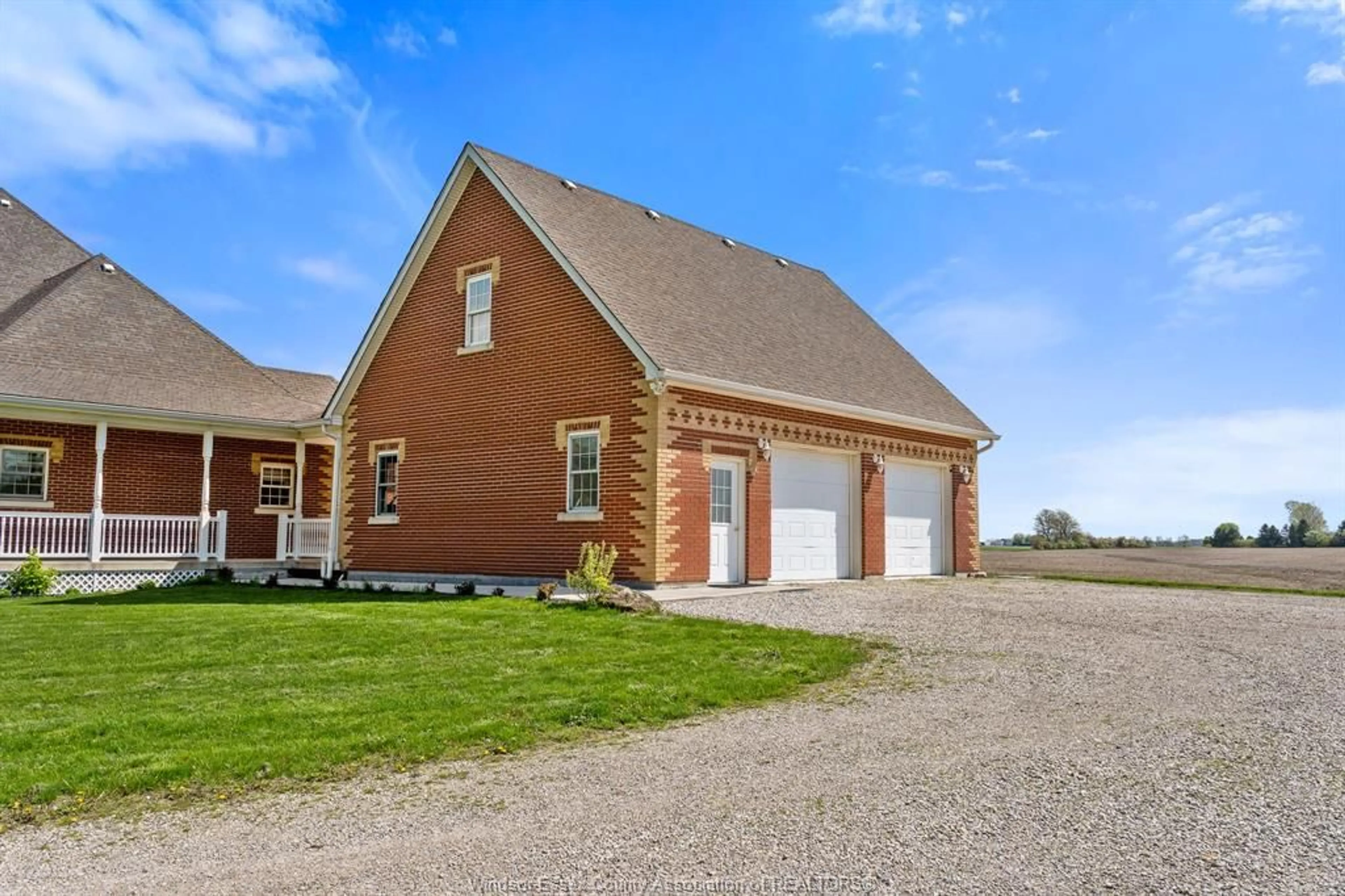 Home with brick exterior material, unknown for 3705 CONCESSION 3 Rd, Amherstburg Ontario N9V 2Y9