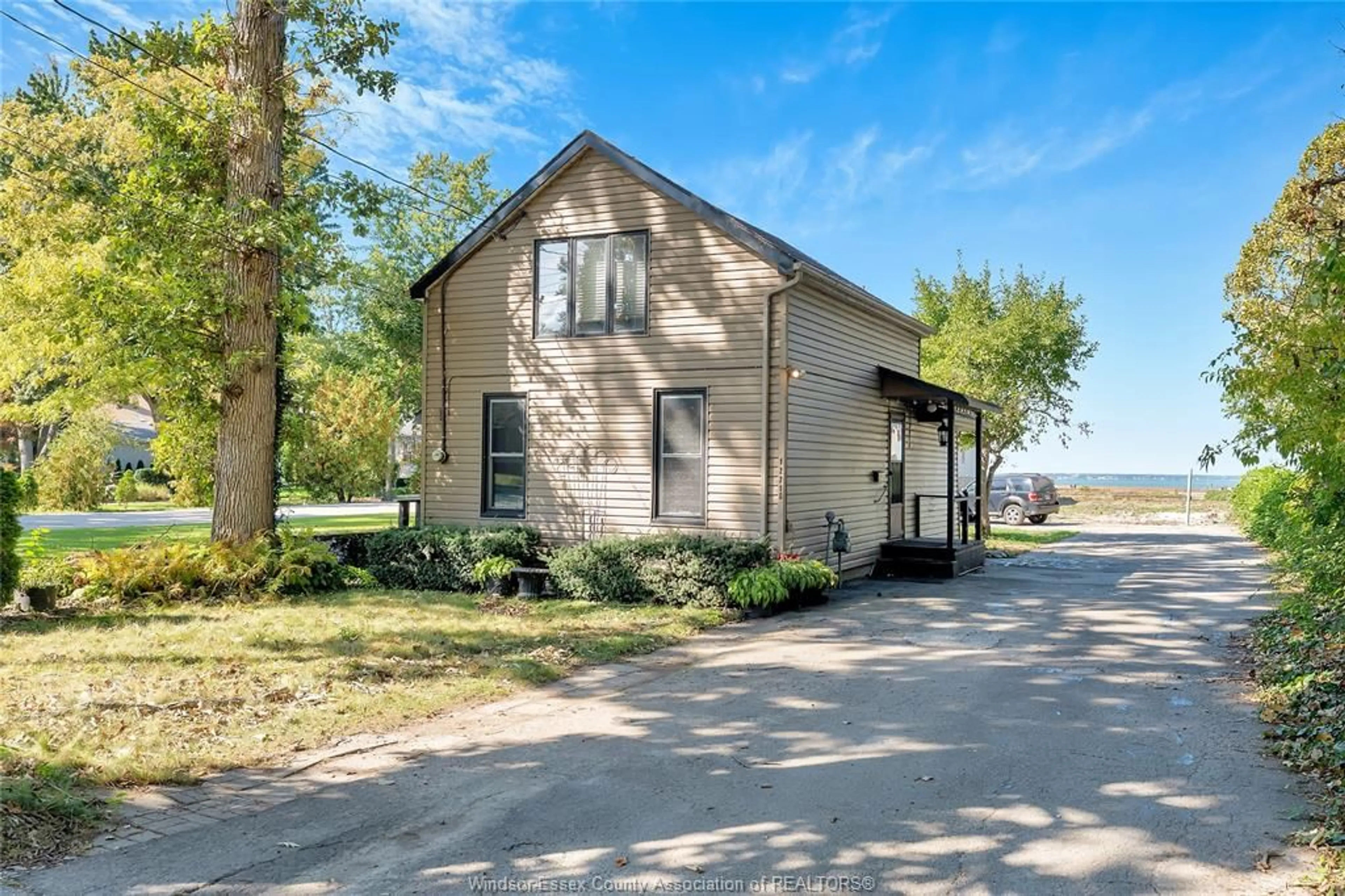 Unknown for 12718-12722 RIVERSIDE Dr, Tecumseh Ontario N8N 1A7