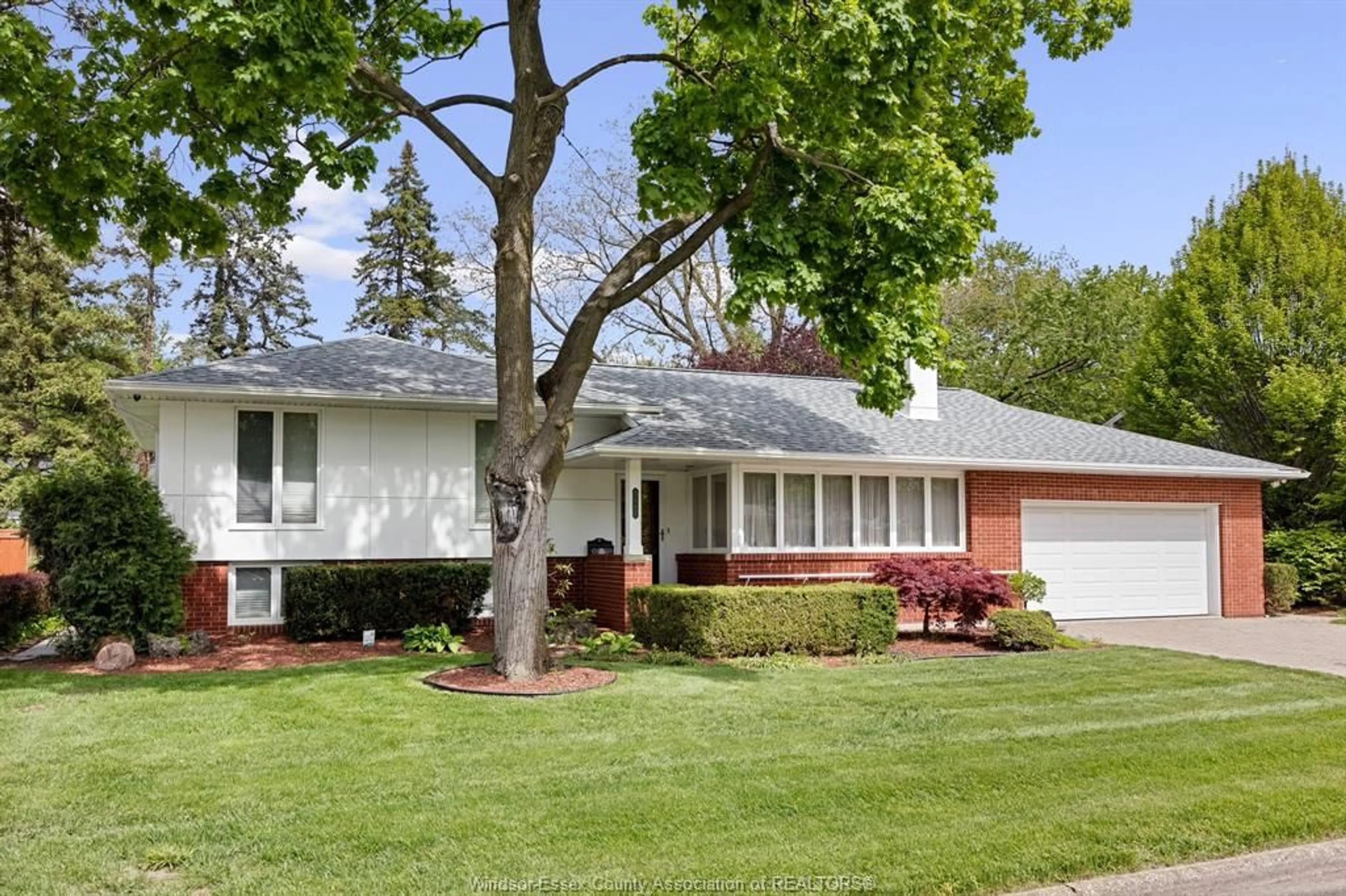Home with brick exterior material, street for 3662 BRUCE, Windsor Ontario N9E 1W8