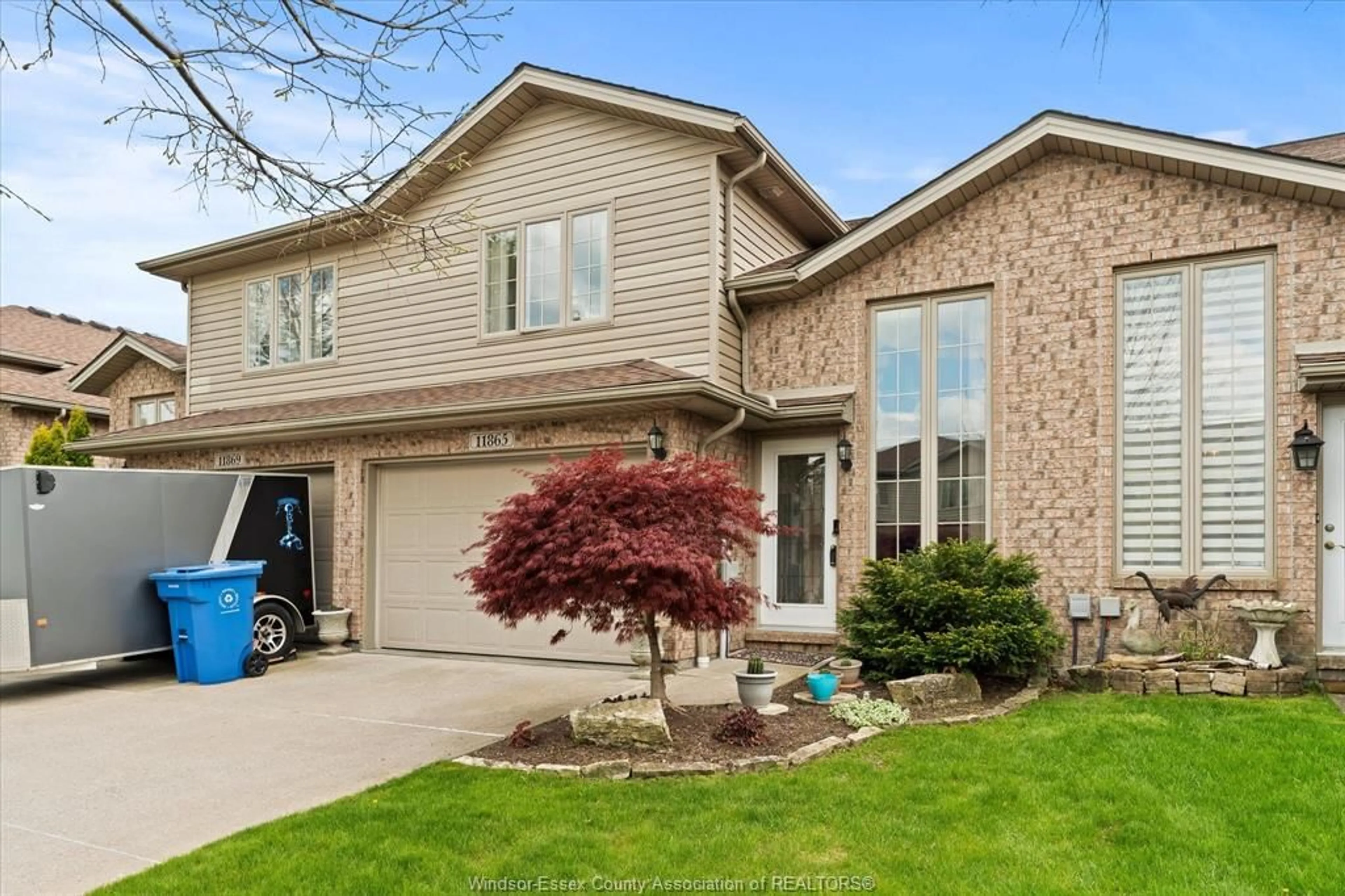 Home with brick exterior material, street for 11865 ROCKLAND, Windsor Ontario N8P 1Z7