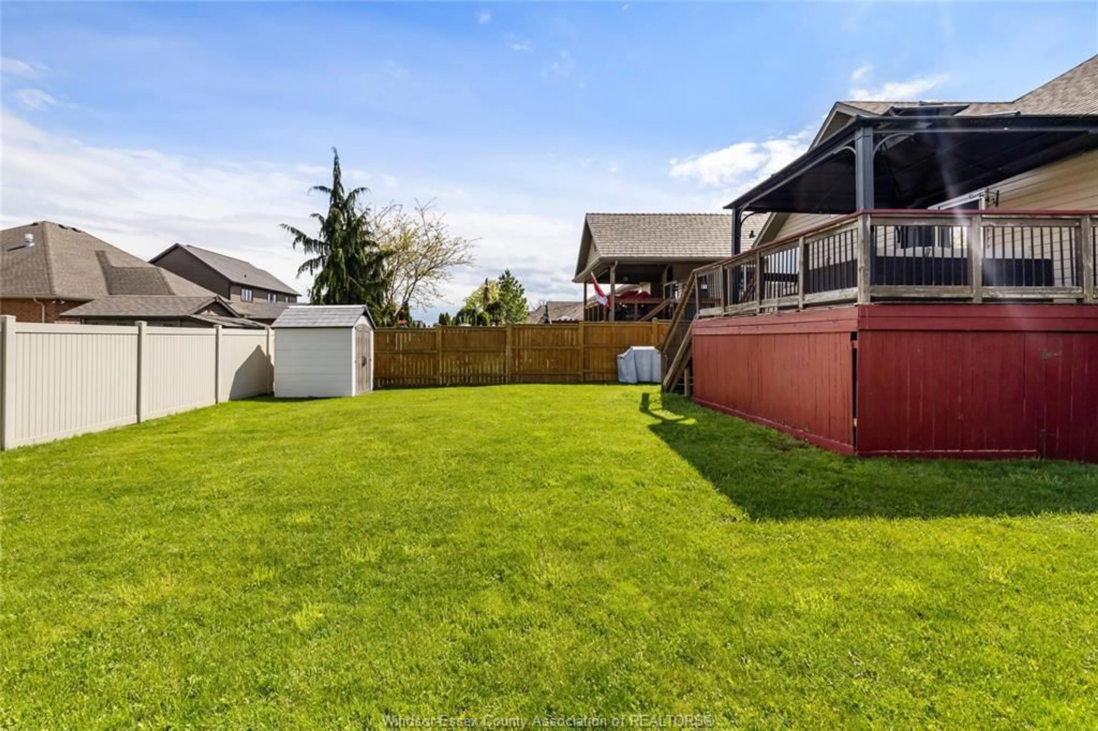 A pic from outside/outdoor area/front of a property/back of a property/a pic from drone, unknown for 242 DONALD Cres, Belle River Ontario N8L 0P2