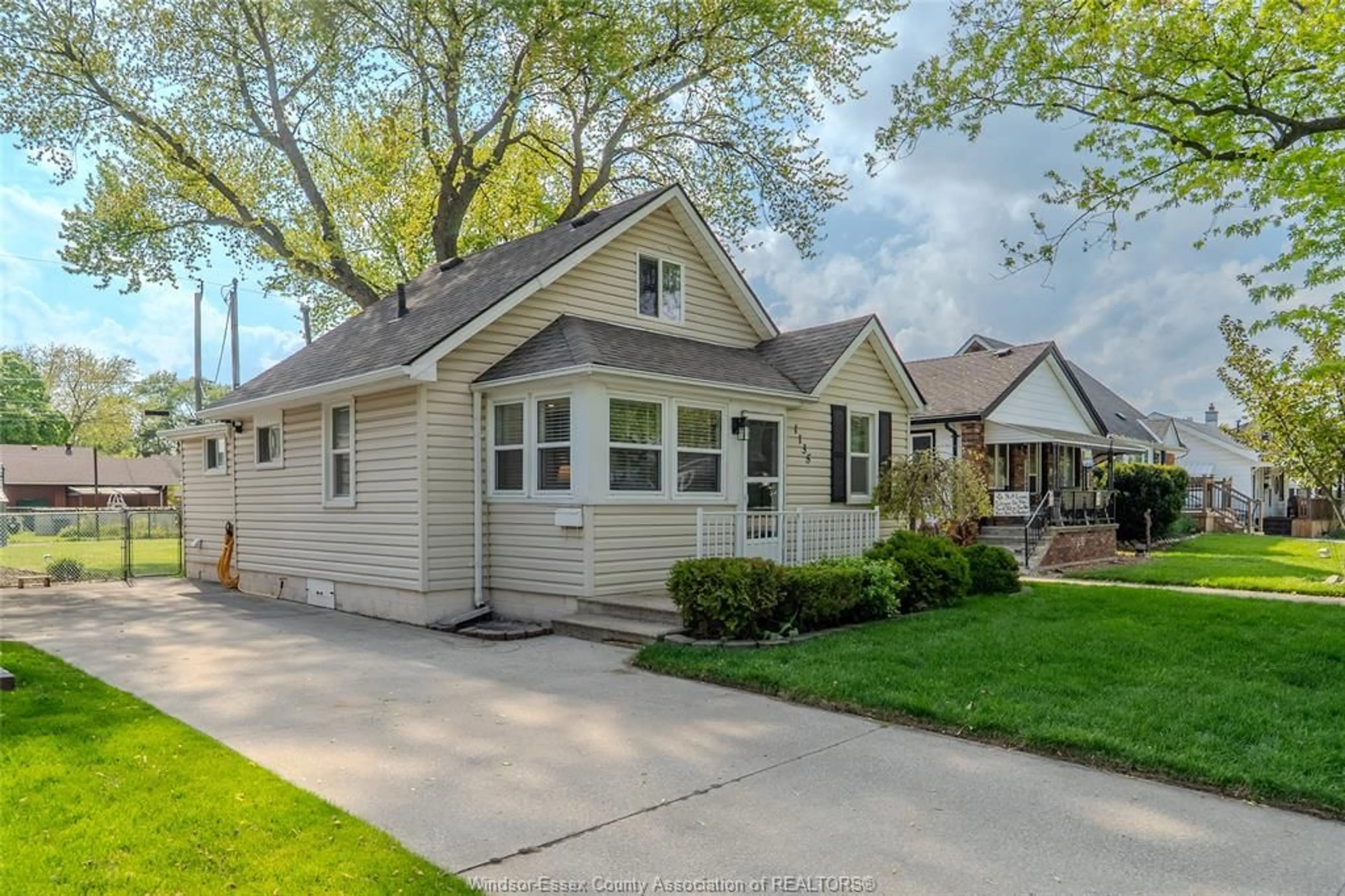 Home with vinyl exterior material, street for 1135 Glidden Ave, Windsor Ontario N8S 2P2