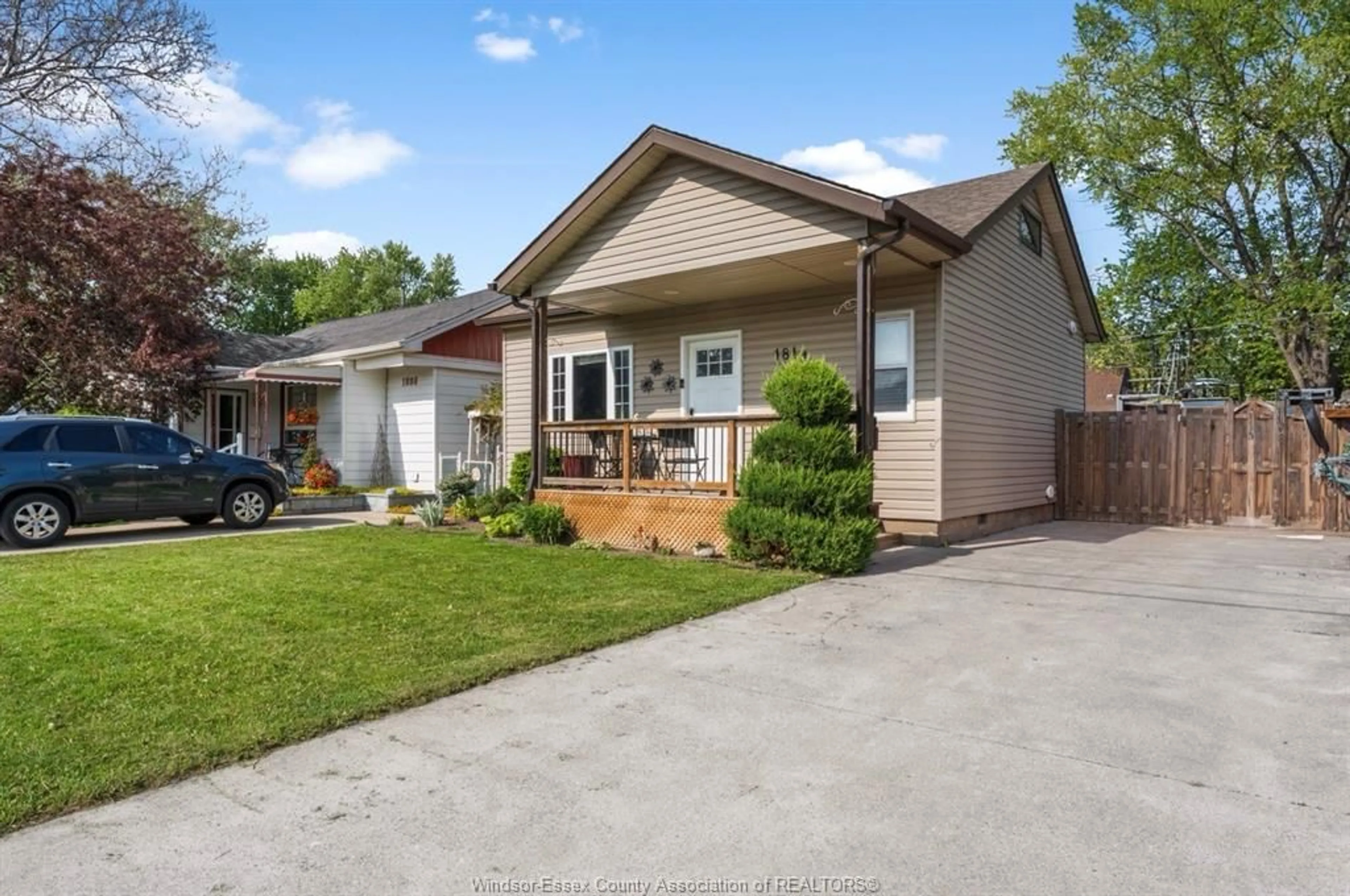 Home with vinyl exterior material, street for 1814 Central Ave, Windsor Ontario N8W 4H7